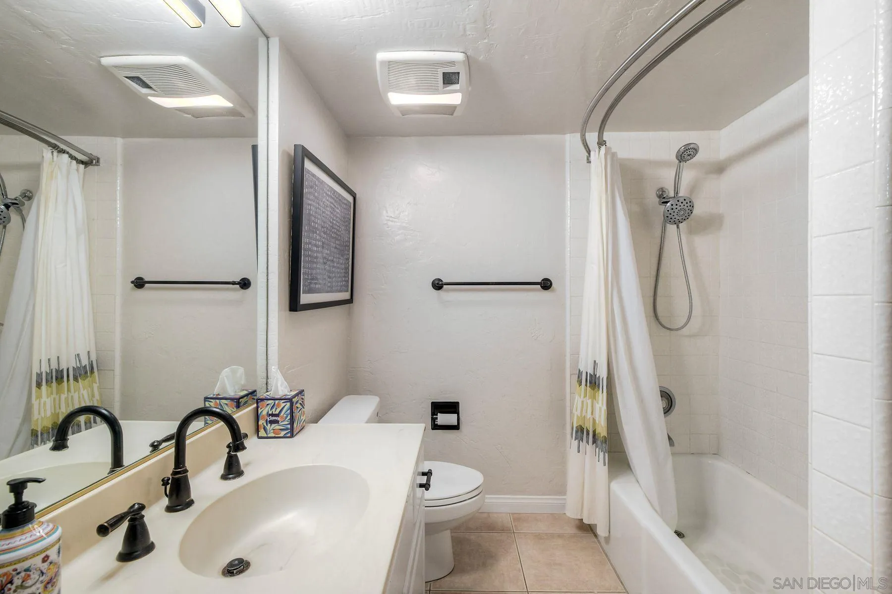 https://cdn.realtyfeed.com/cdn/127/260015925/0726e7748471f508014d7b1a86af1093.webp