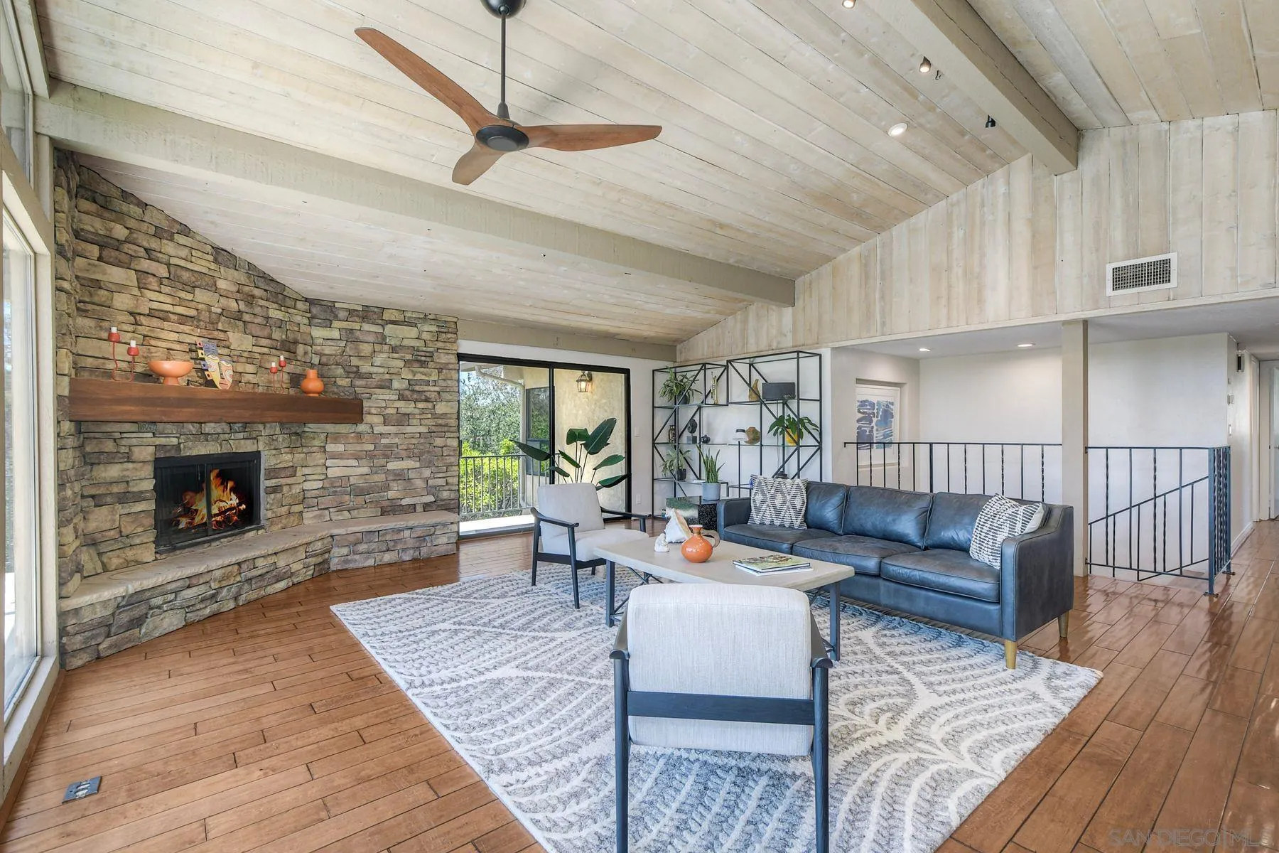 https://cdn.realtyfeed.com/cdn/127/260015925/1911fde8bdcf6940149b6dcf8133558d.webp