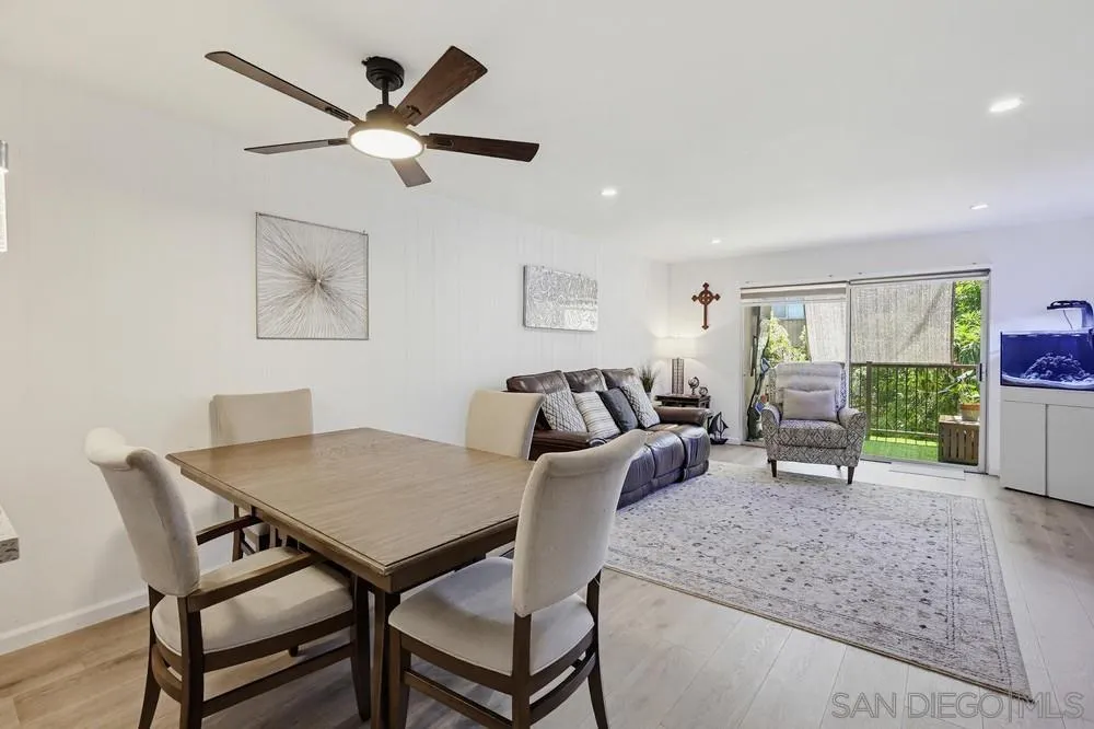 https://cdn.realtyfeed.com/cdn/127/260015927/b888546f8b00ab3fc1d47402e31a4e14.webp