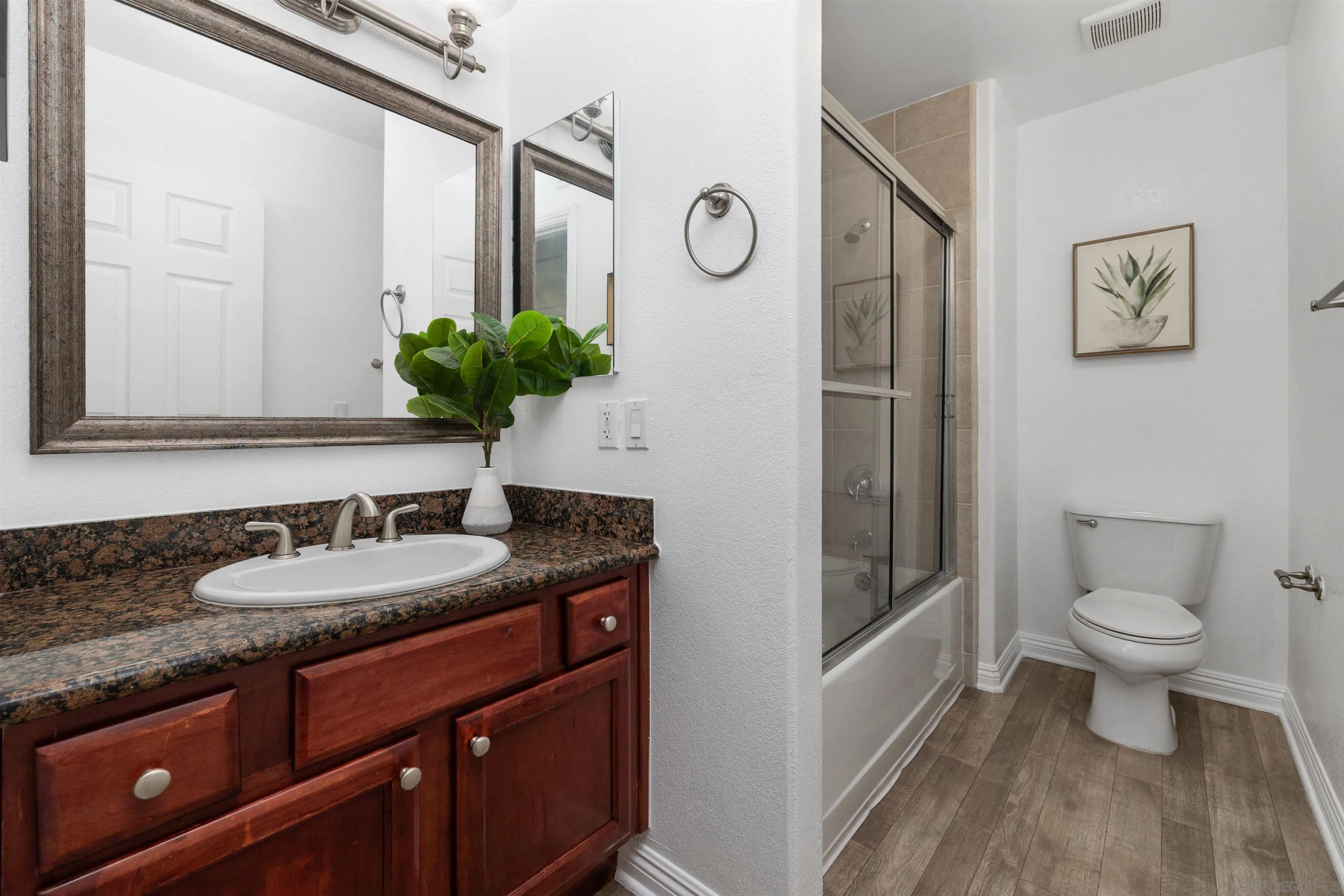 Photo #19: 260015930 Listing: Photo #19