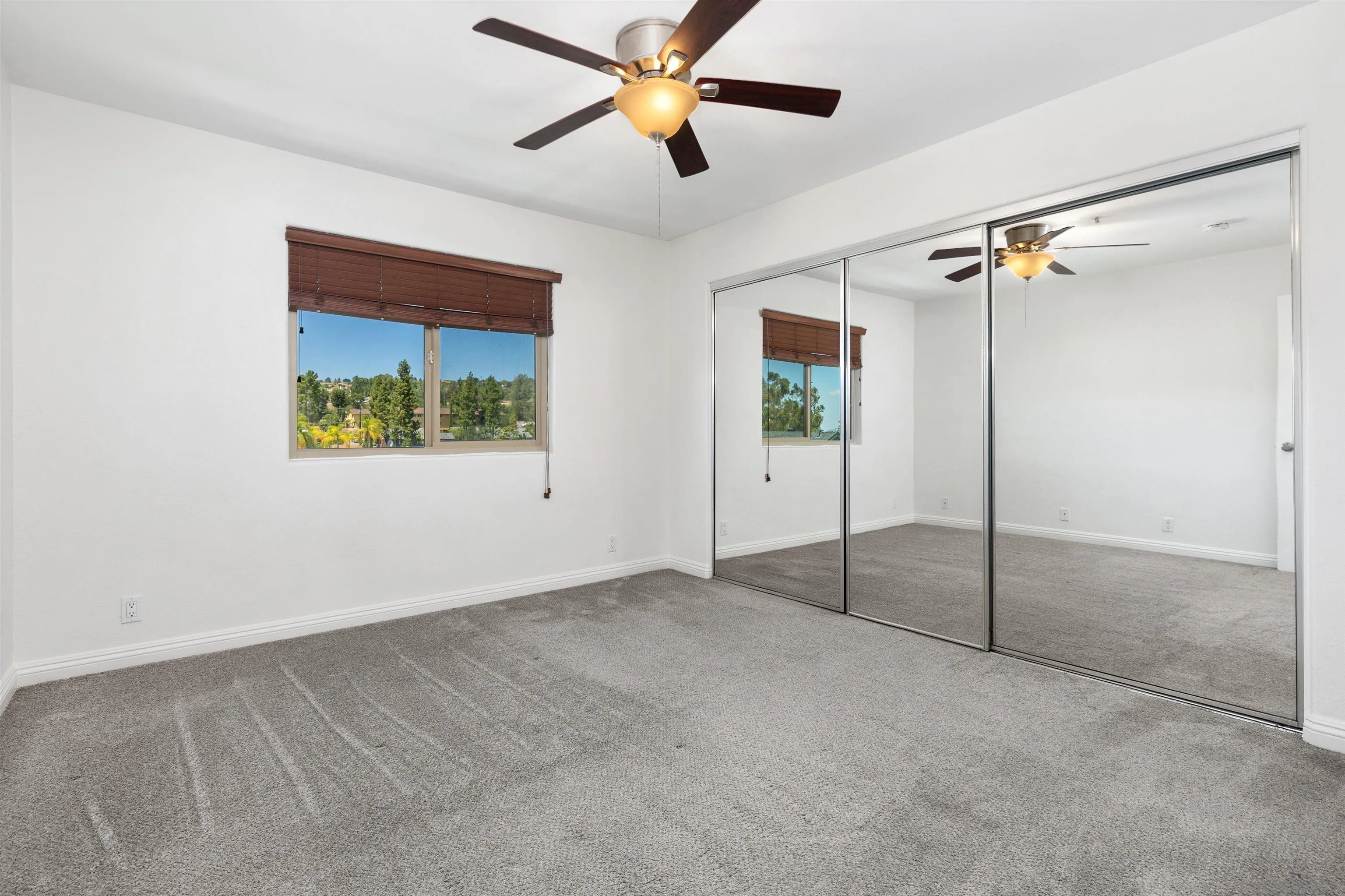 Photo #13: 260015930 Listing: Photo #13
