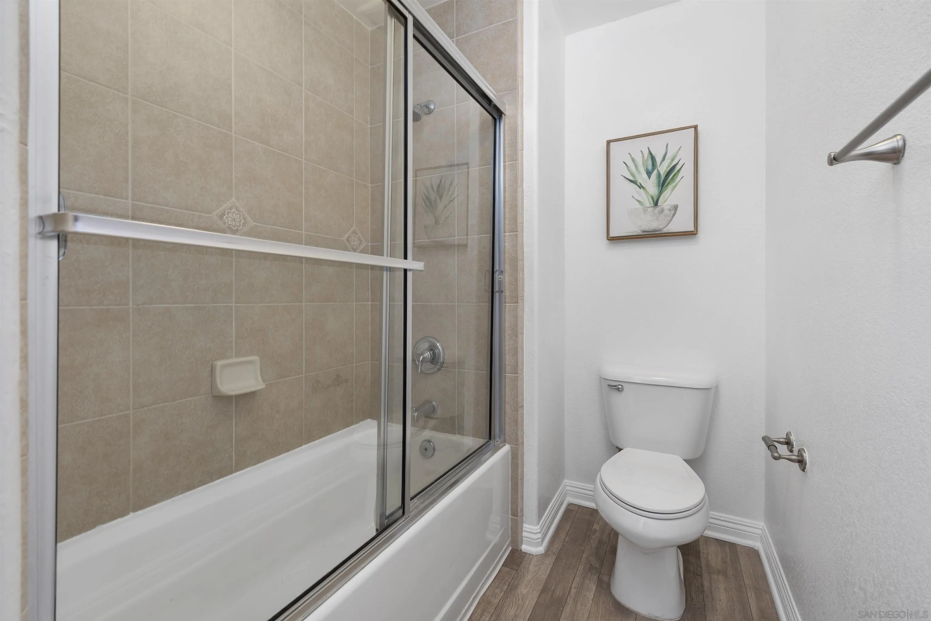 Photo #20: 260015930 Listing: Photo #20