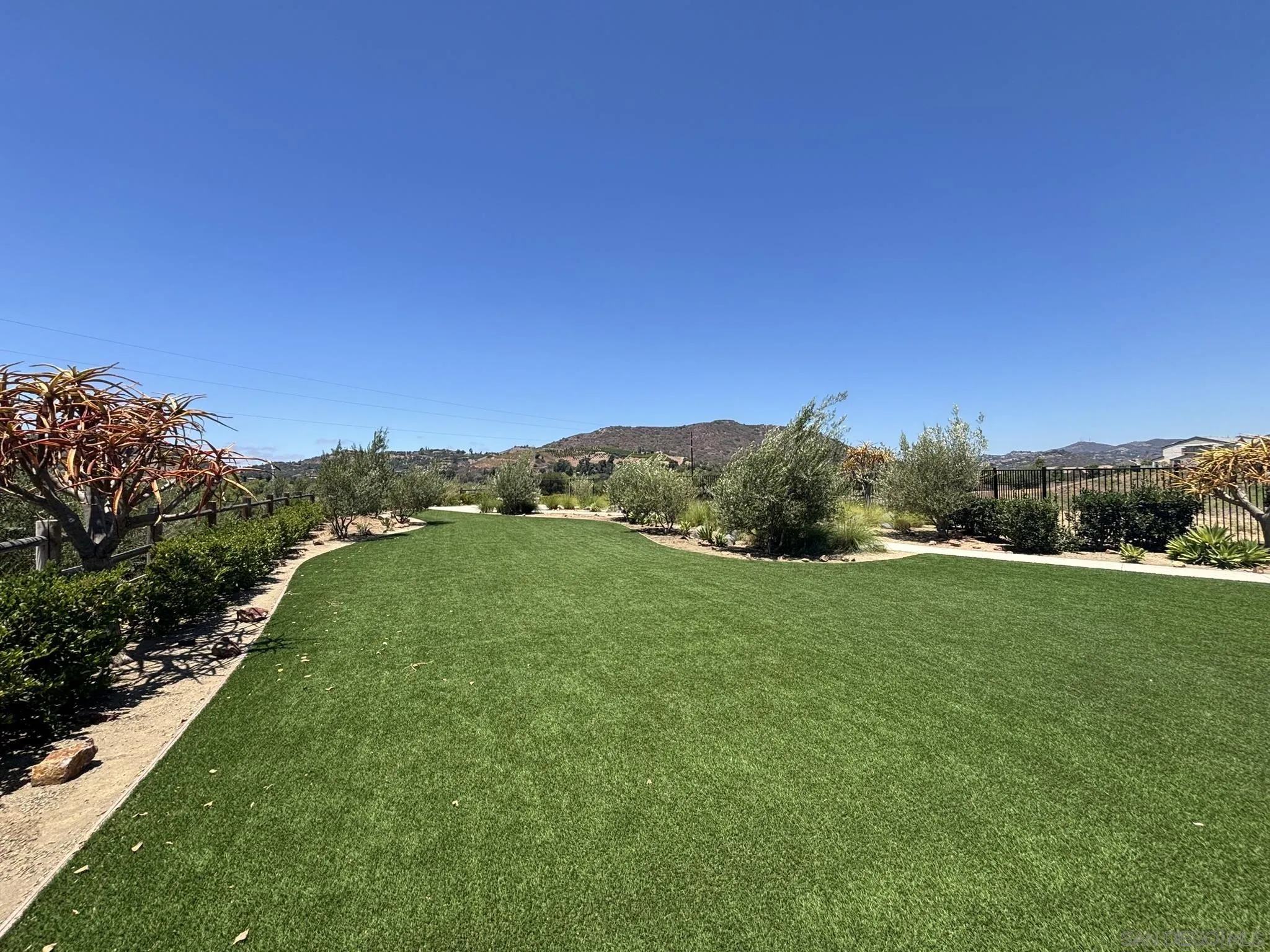 Photo #26: 260015932 Listing: Photo #26