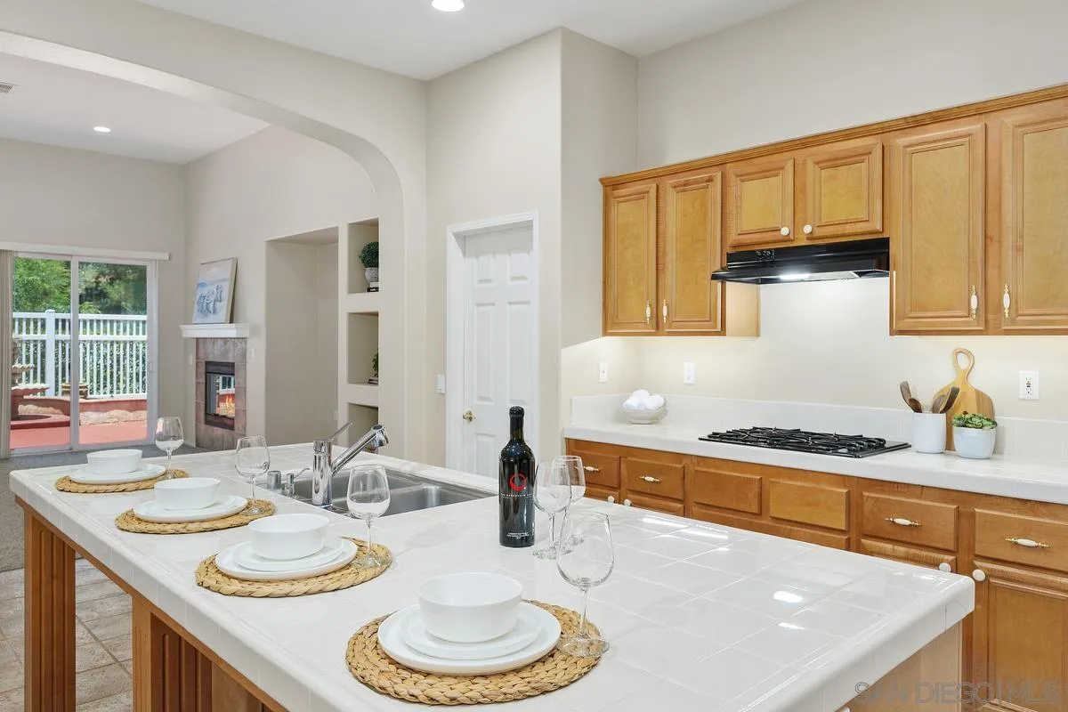 31986 Calle Balareza, Temecula, CA 92592 - Photo 4 of 39, Temecula, CA