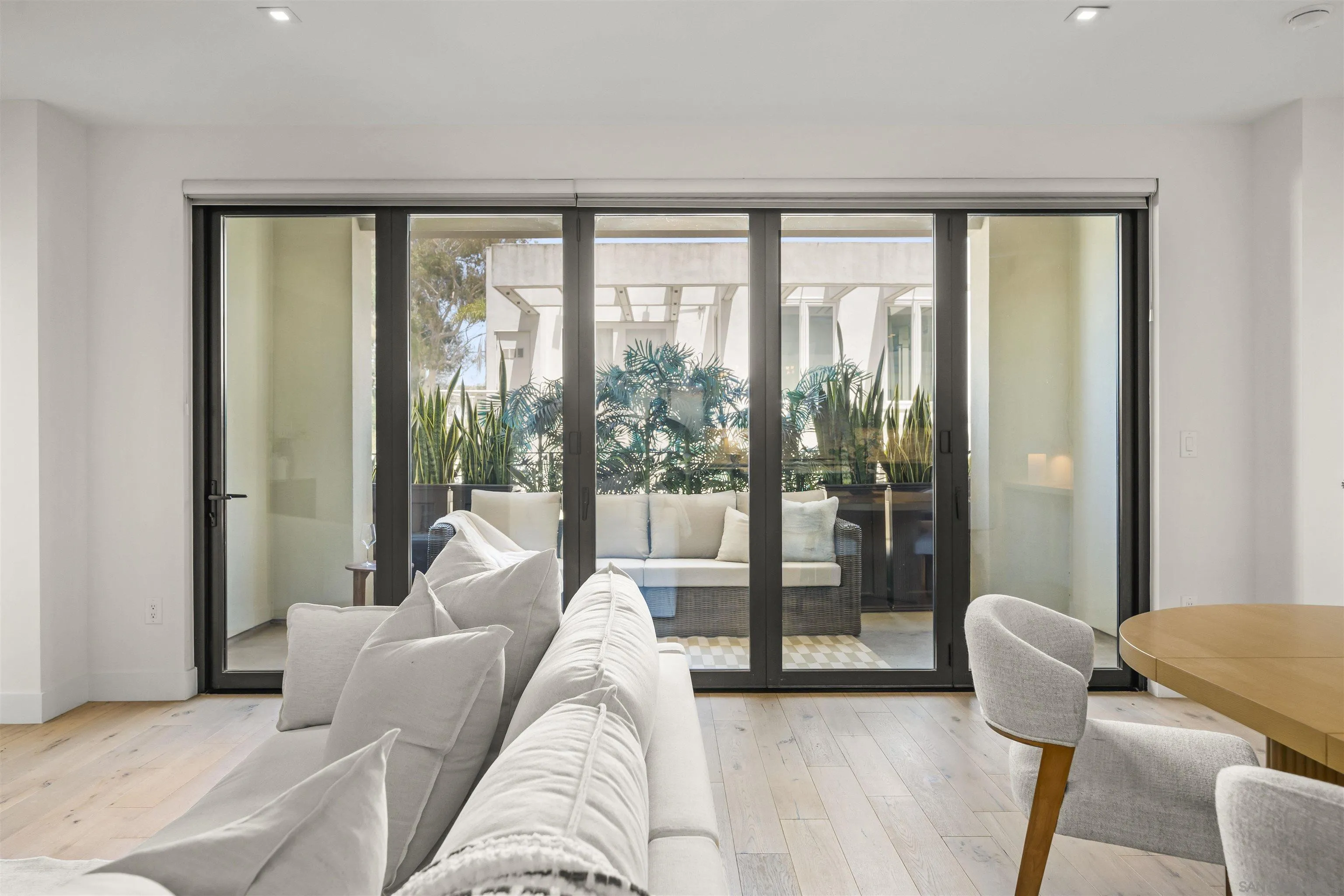 Photo #19: 260015934 Listing: Photo #19
