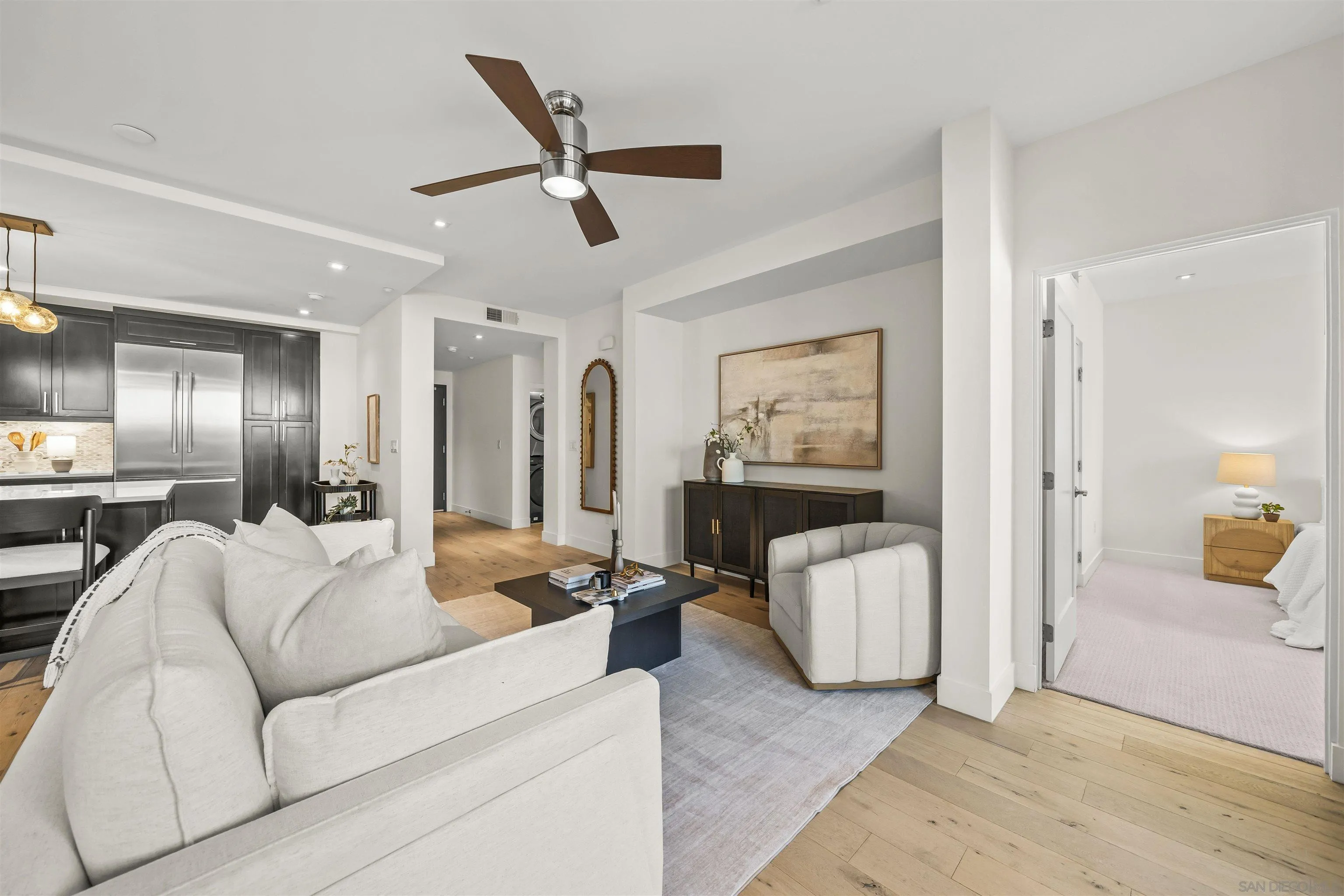 Photo #6: 260015934 Listing: Photo #6