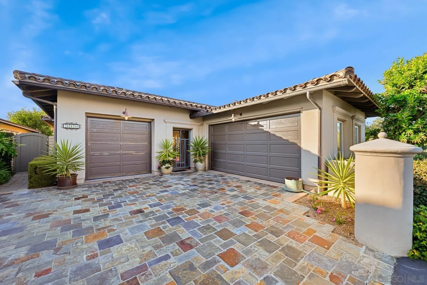 https://cdn.realtyfeed.com/cdn/127/260015947/7a6c5496c257e455f177487c1f23c993.webp