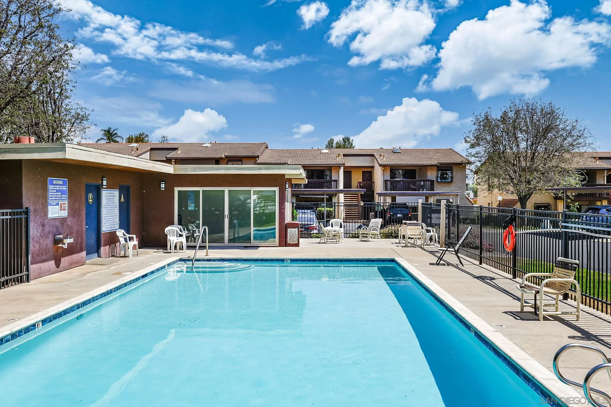 Photo #39: 260015975 Listing: Photo #39