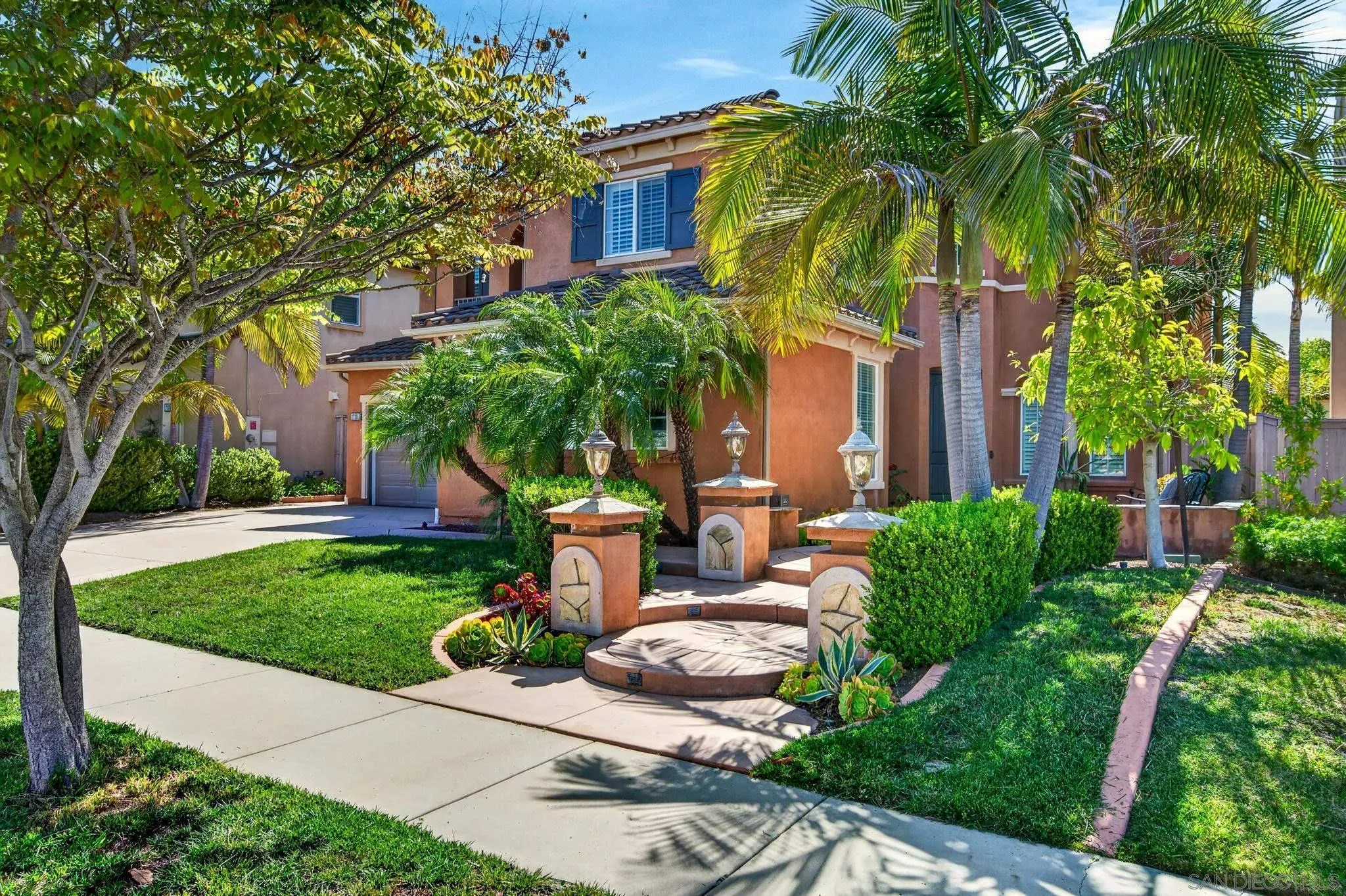 https://cdn.realtyfeed.com/cdn/127/260015978/ddbeb581c872ee07495c32e9ae0886fa.webp