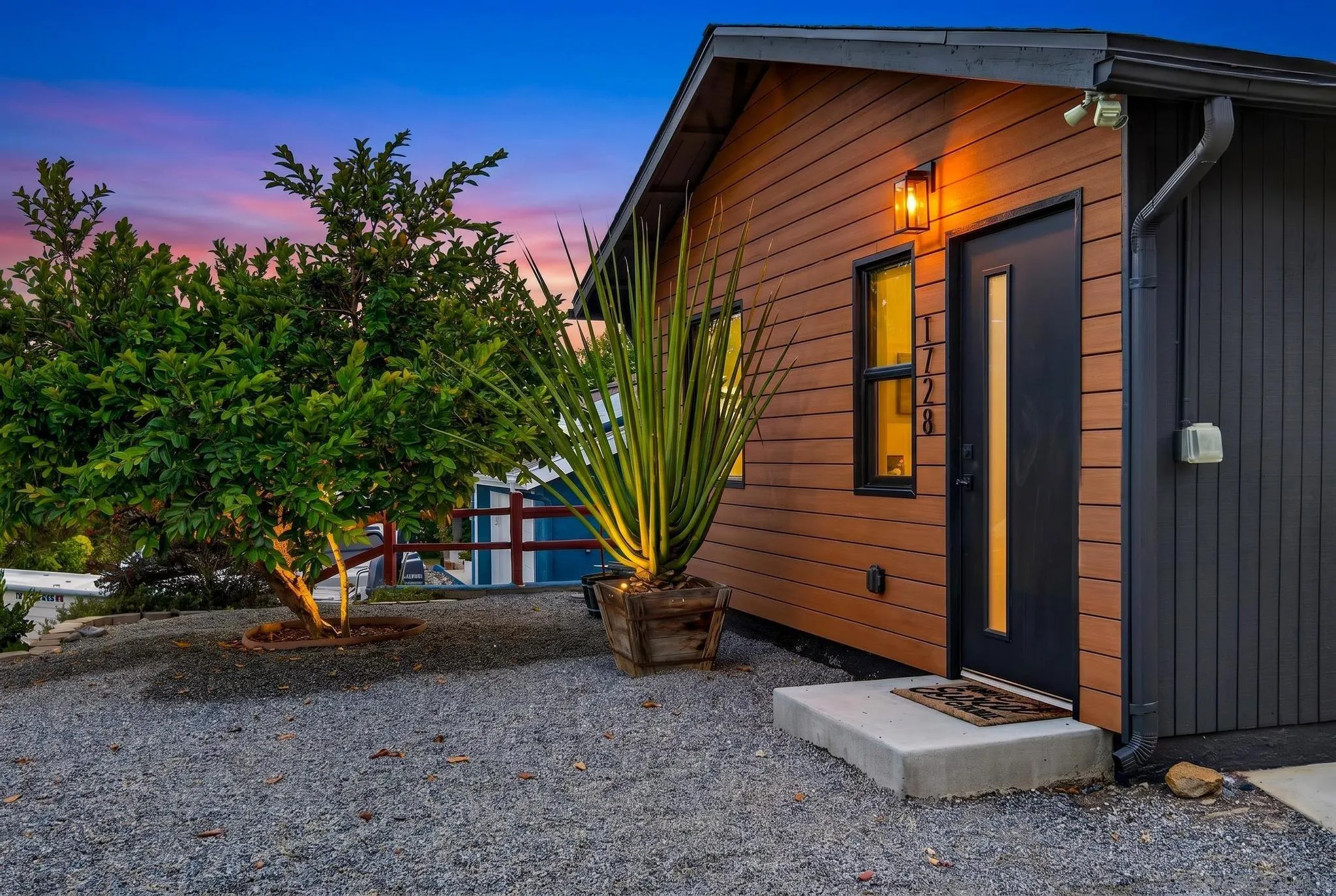 https://cdn.realtyfeed.com/cdn/127/260015981/7a89cbe886a433075ff1776be304ccf7.webp
