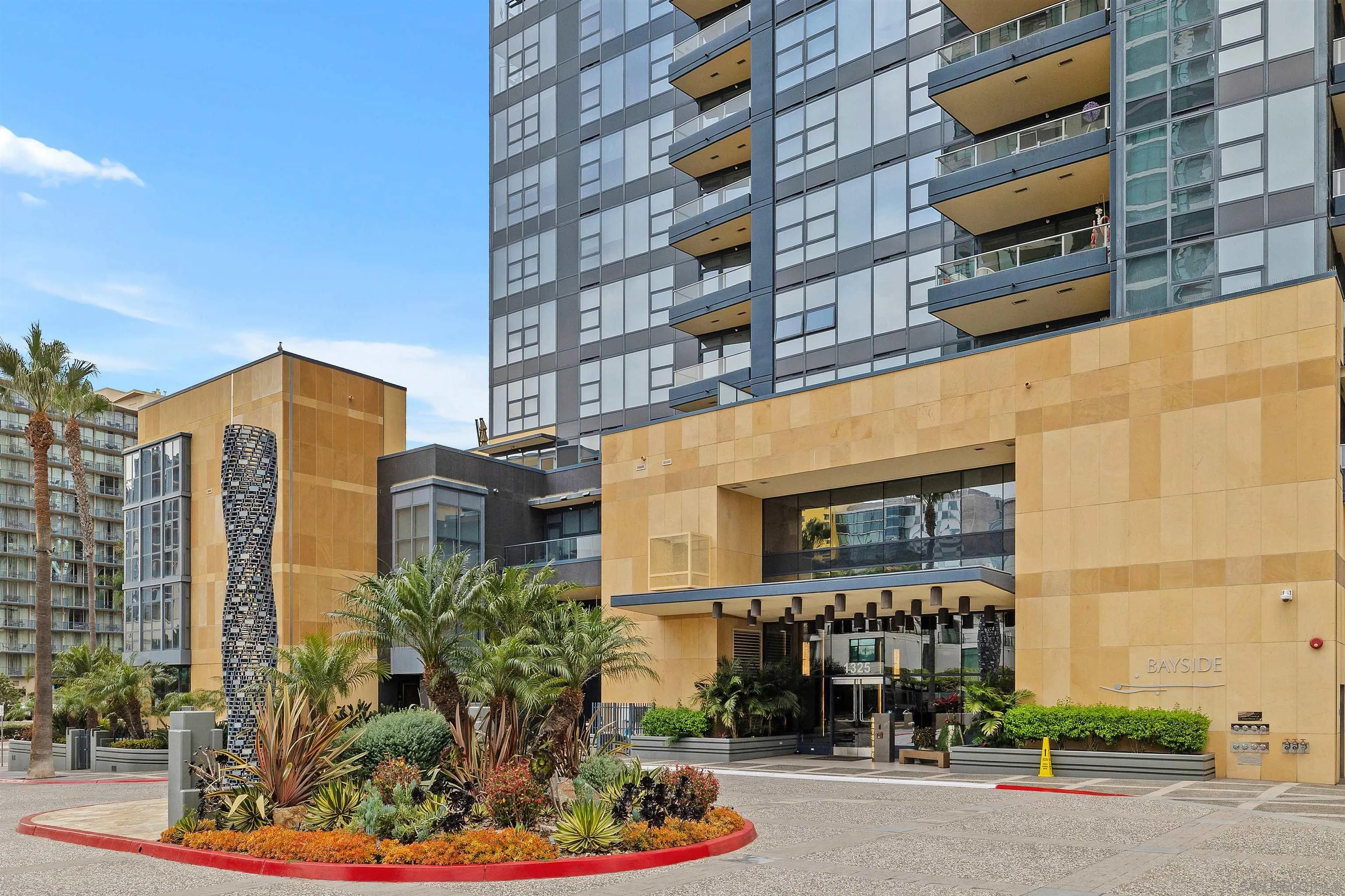 Photo #51: 260015987 Listing: Photo #51
