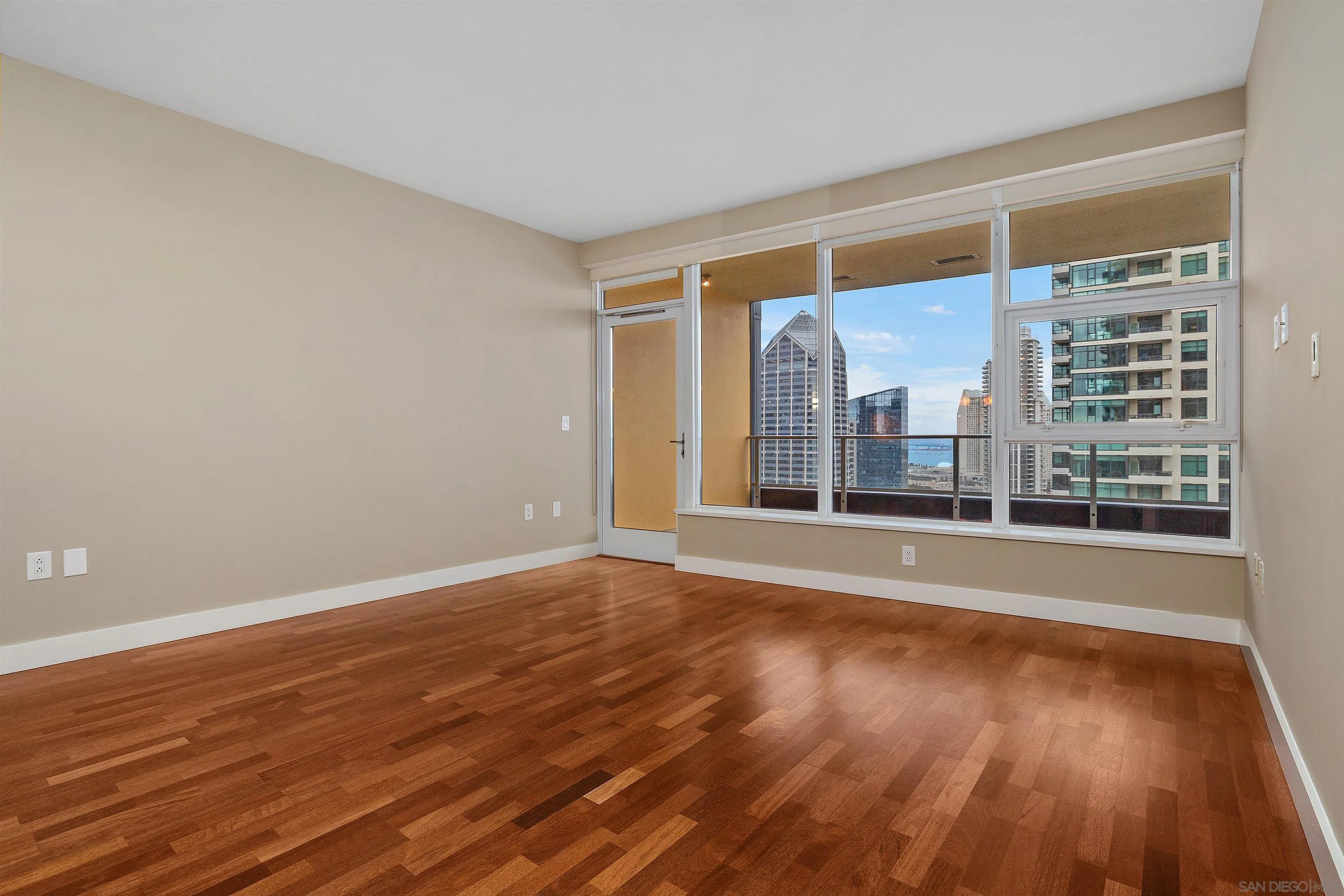 Photo #13: 260015987 Listing: Photo #13