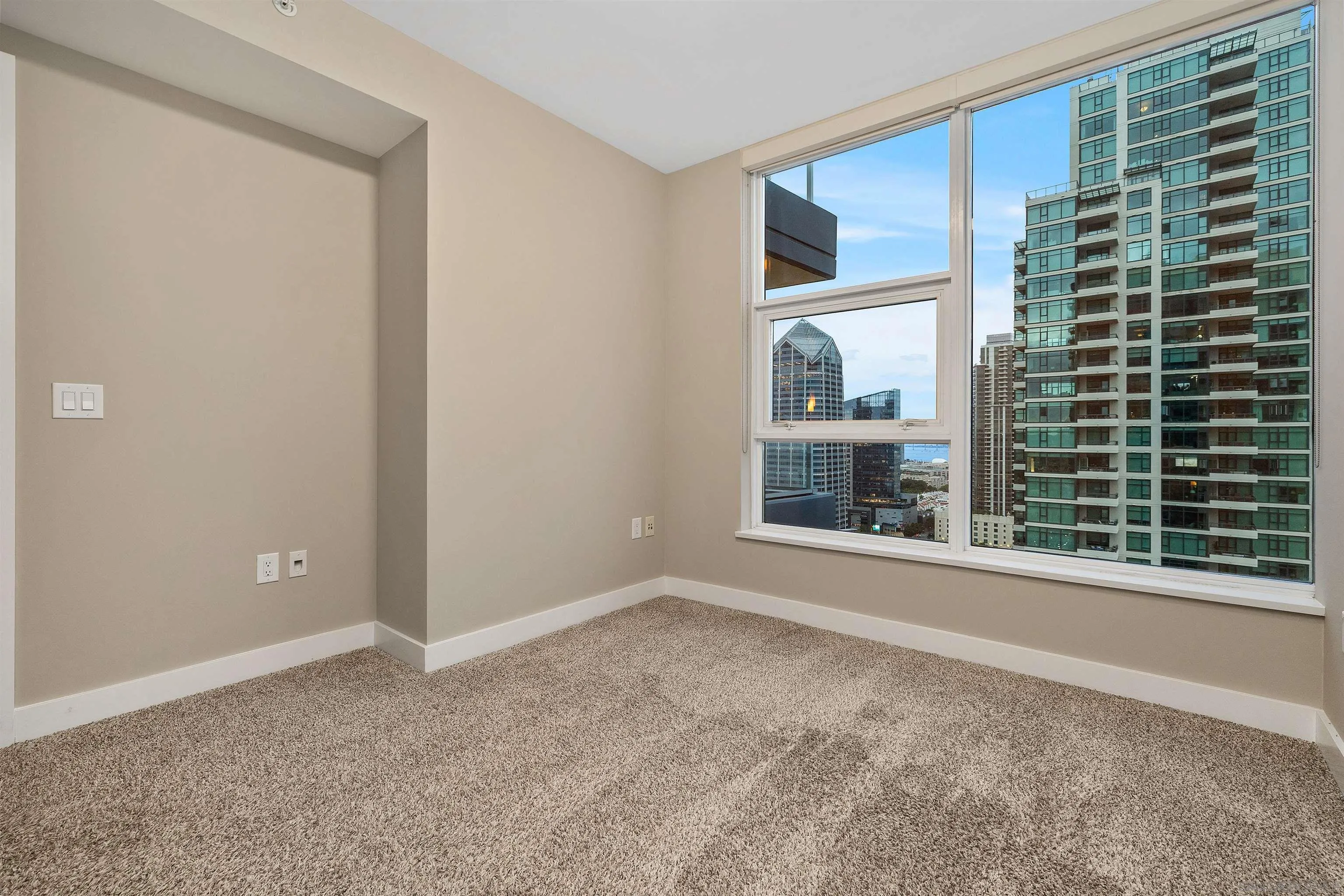 Photo #25: 260015987 Listing: Photo #25