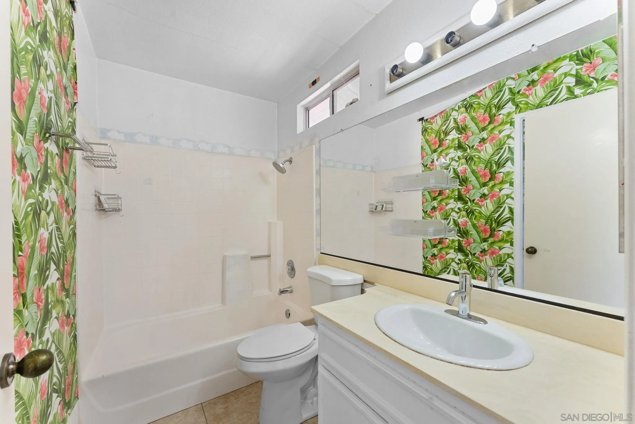https://cdn.realtyfeed.com/cdn/127/260015996/a9fa4d6a9d5d6b34c36a9cf97c79f4e3.webp