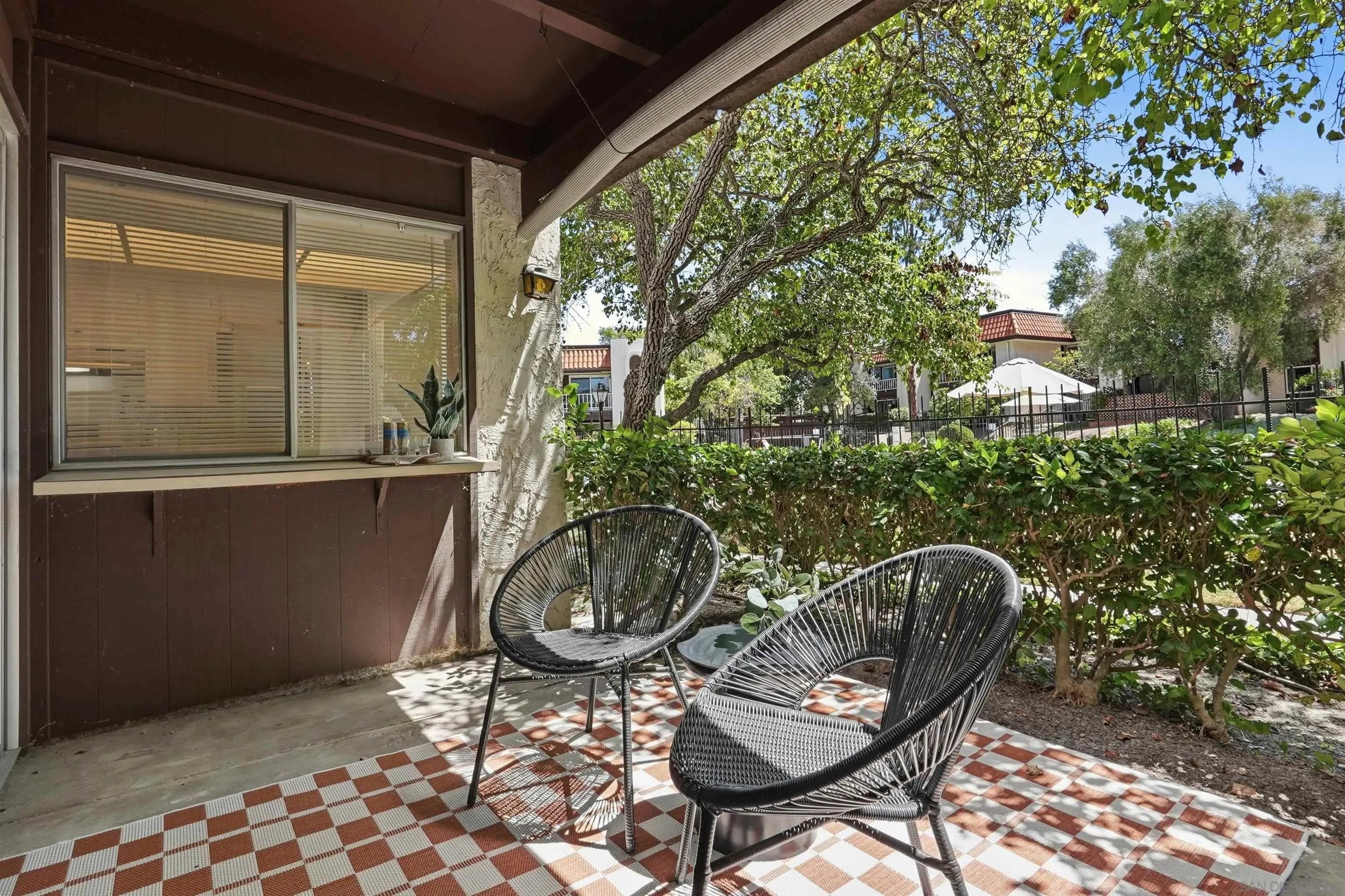 https://cdn.realtyfeed.com/cdn/127/260015997/2c64400b96b3df4d382b6670bbcb8404.webp