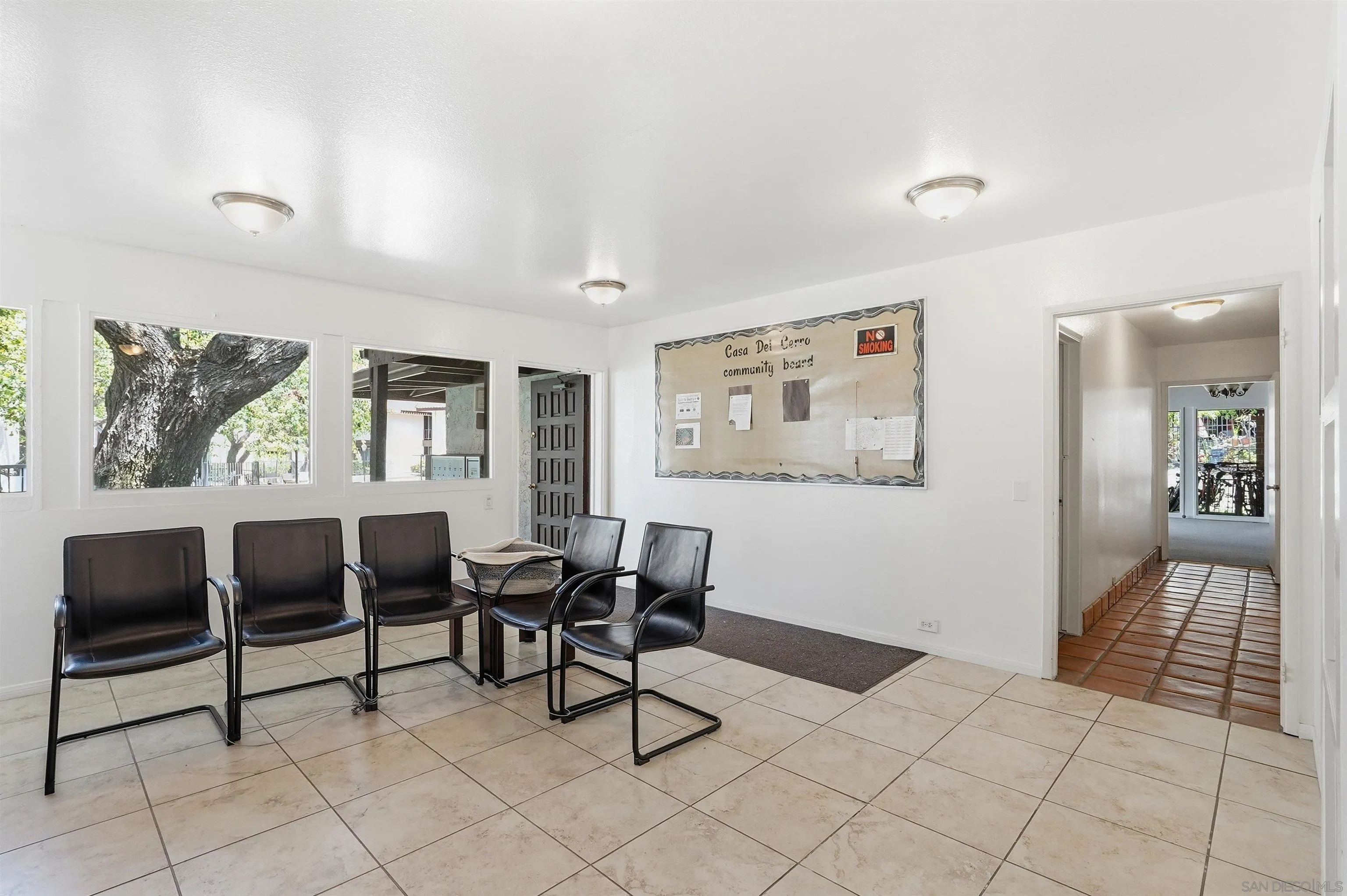 https://cdn.realtyfeed.com/cdn/127/260015997/ad4c1678dd2b578c159769bc5d5587fd.webp