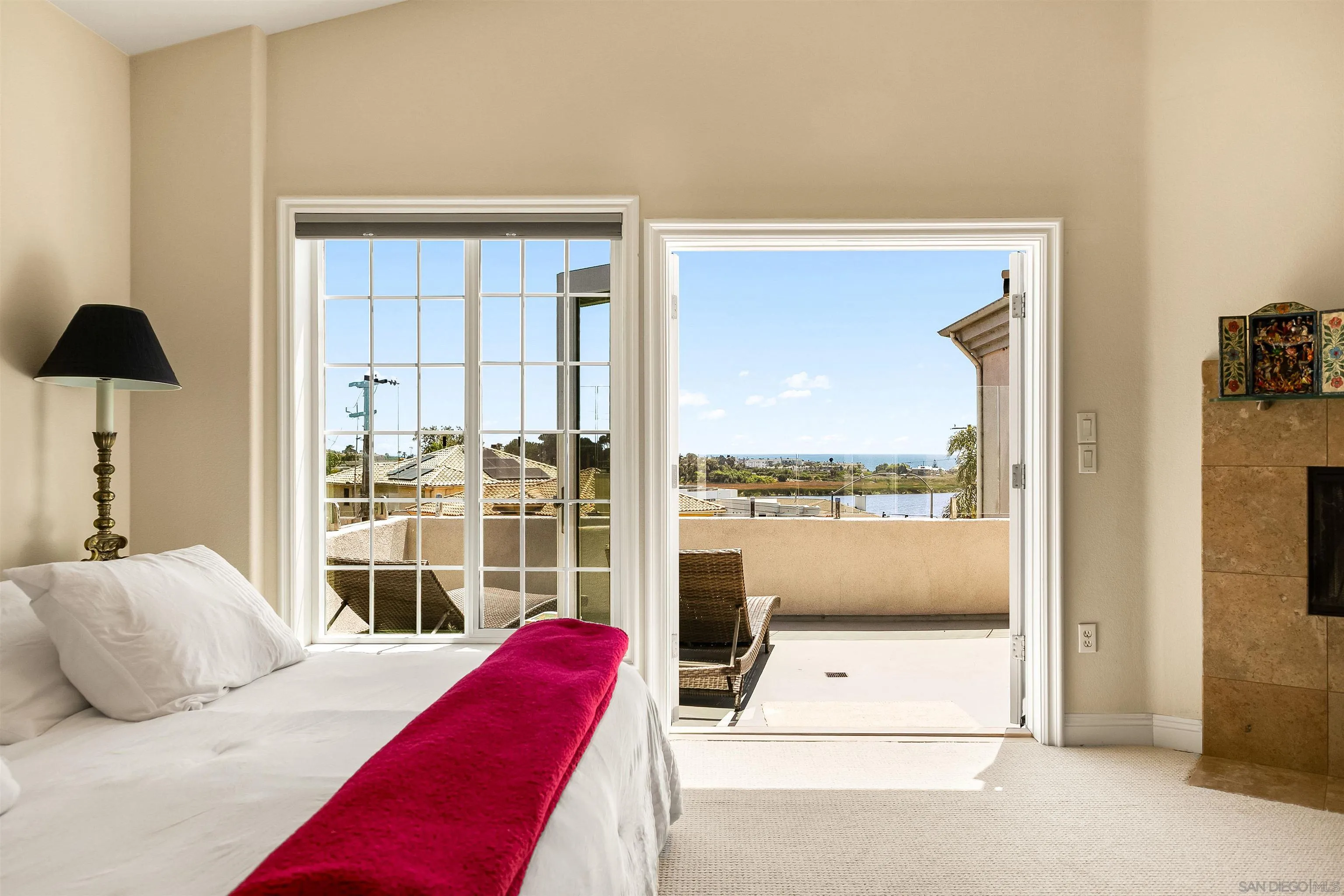 https://cdn.realtyfeed.com/cdn/127/260016002/09710a29356a080b9e2d7da6ae1c360d.webp
