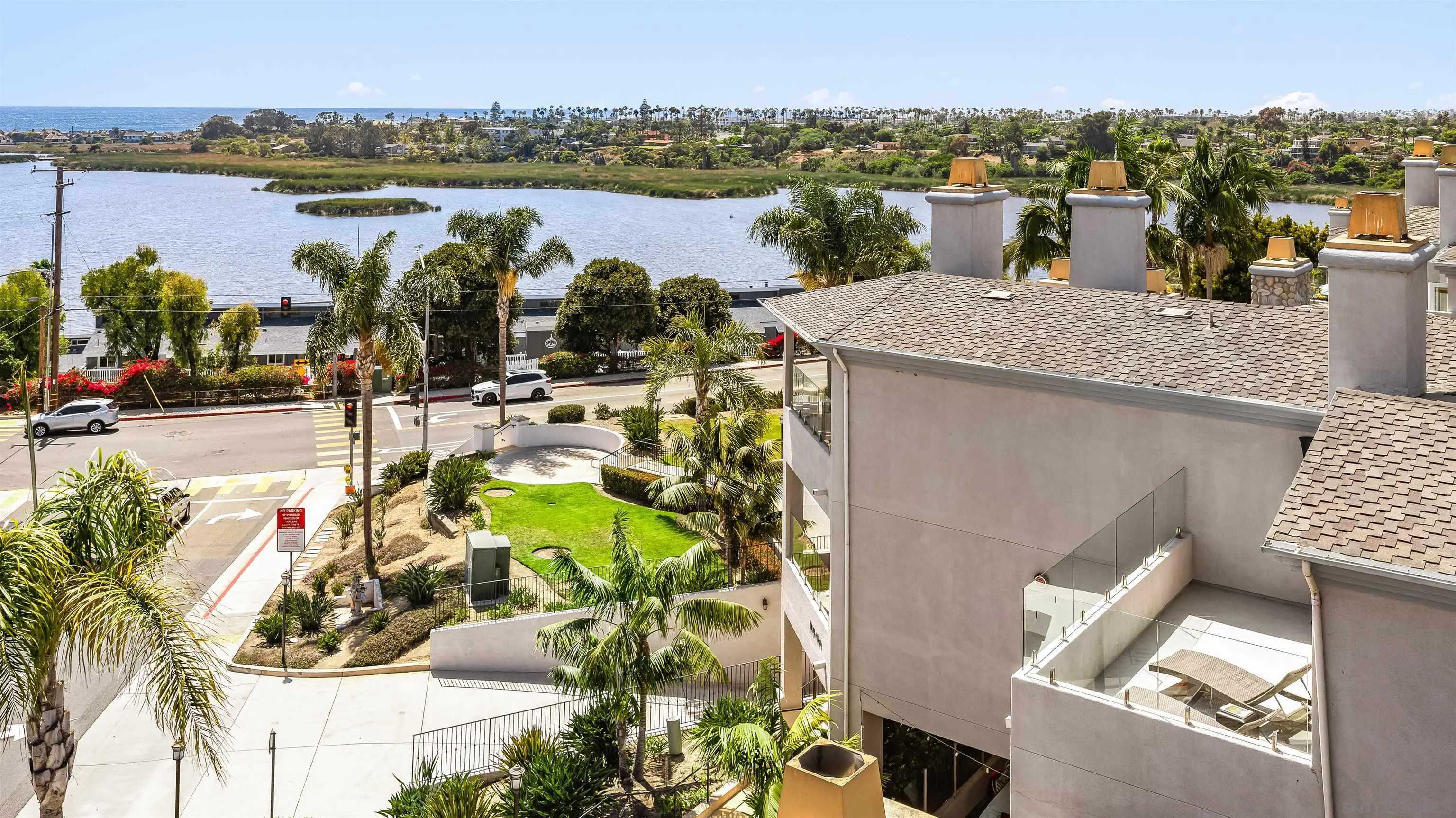 https://cdn.realtyfeed.com/cdn/127/260016002/c42907bb6555f9f0487005c2606dc890.webp