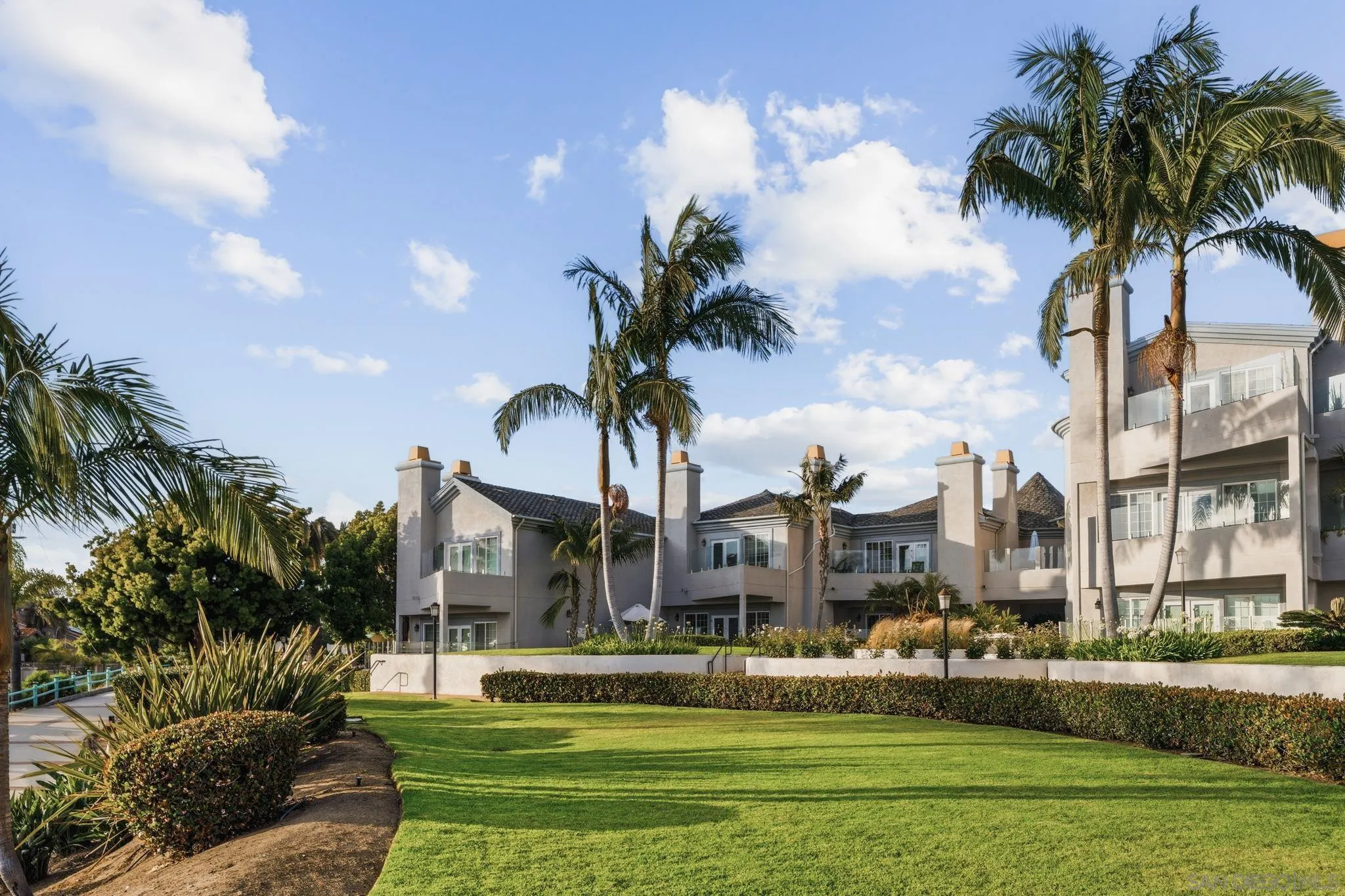 https://cdn.realtyfeed.com/cdn/127/260016002/f3353ffcadd2835a609ae5ae045dce3d.webp