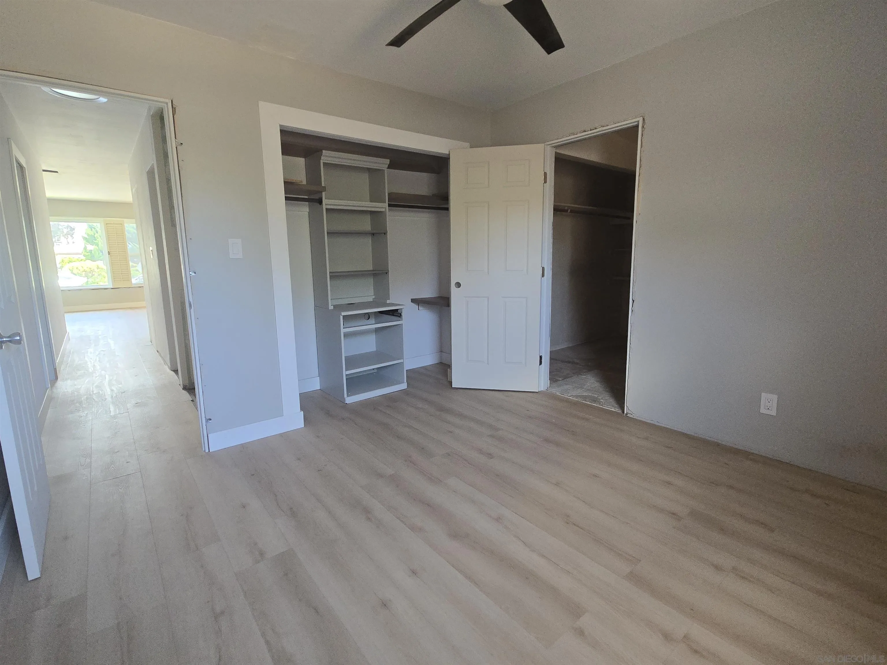 https://cdn.realtyfeed.com/cdn/127/260016005/8fda127c350ffca581e415fa822c7d32.webp