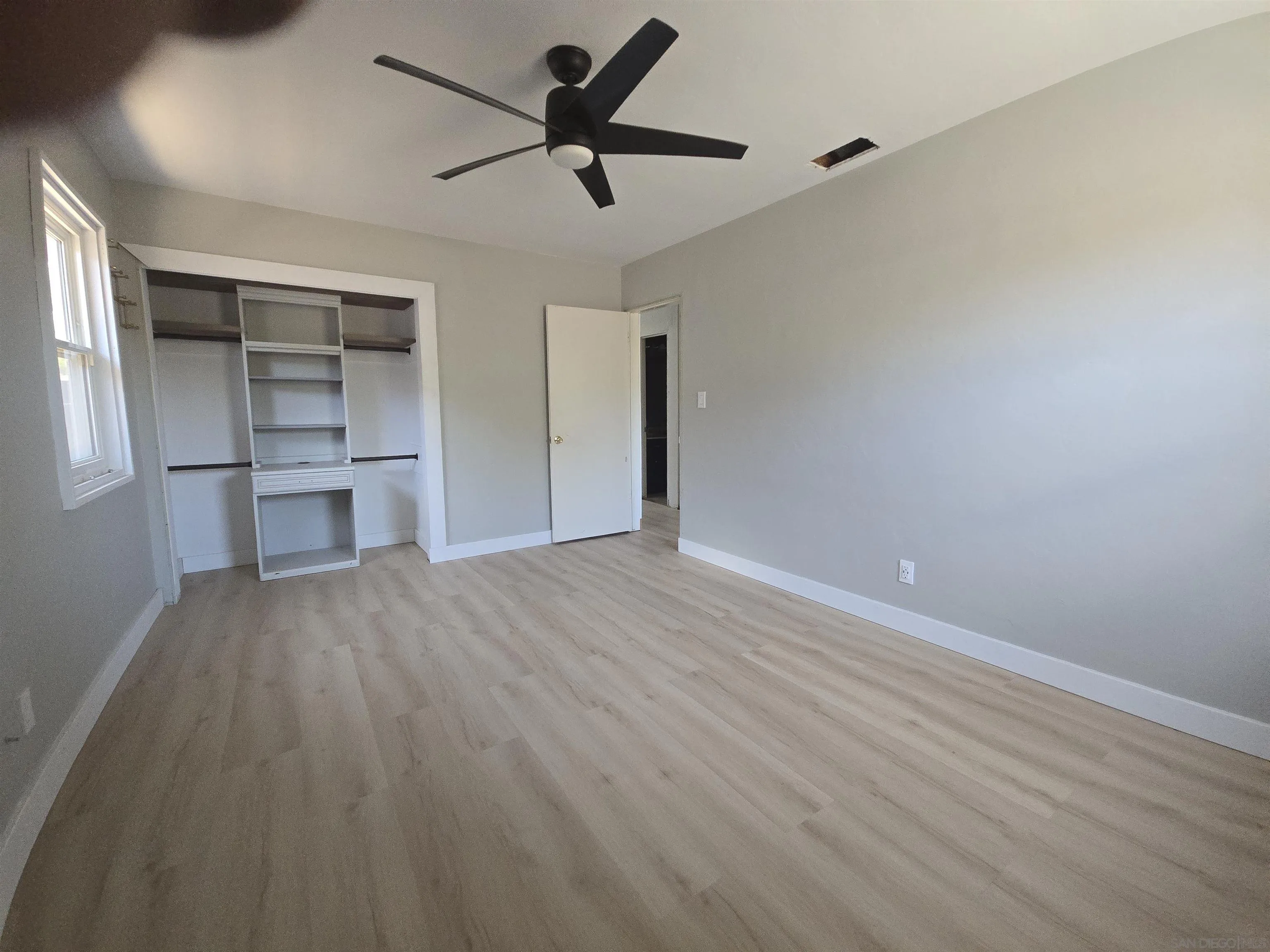 https://cdn.realtyfeed.com/cdn/127/260016005/b896a491665d5cd044409525cce45808.webp