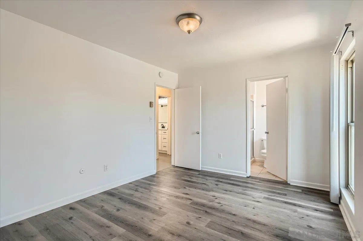 Photo #13: 260016012 Listing: Photo #13