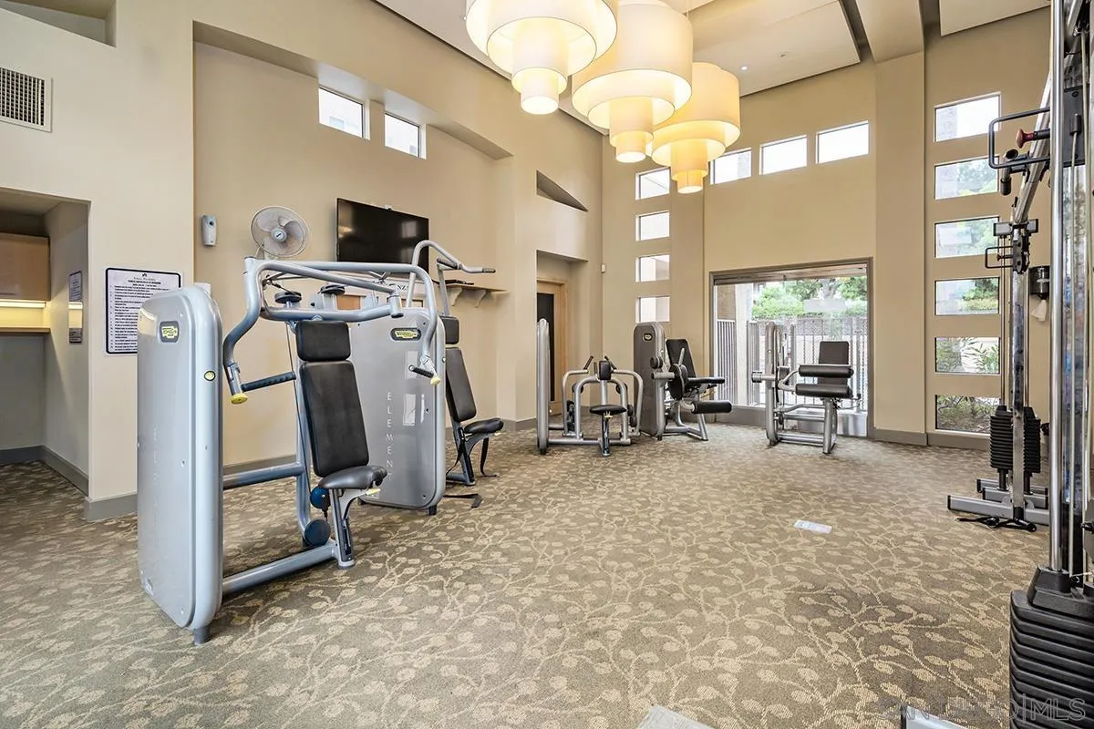 https://cdn.realtyfeed.com/cdn/127/260016017/528be9de6817628927b47aba0e01055a.webp