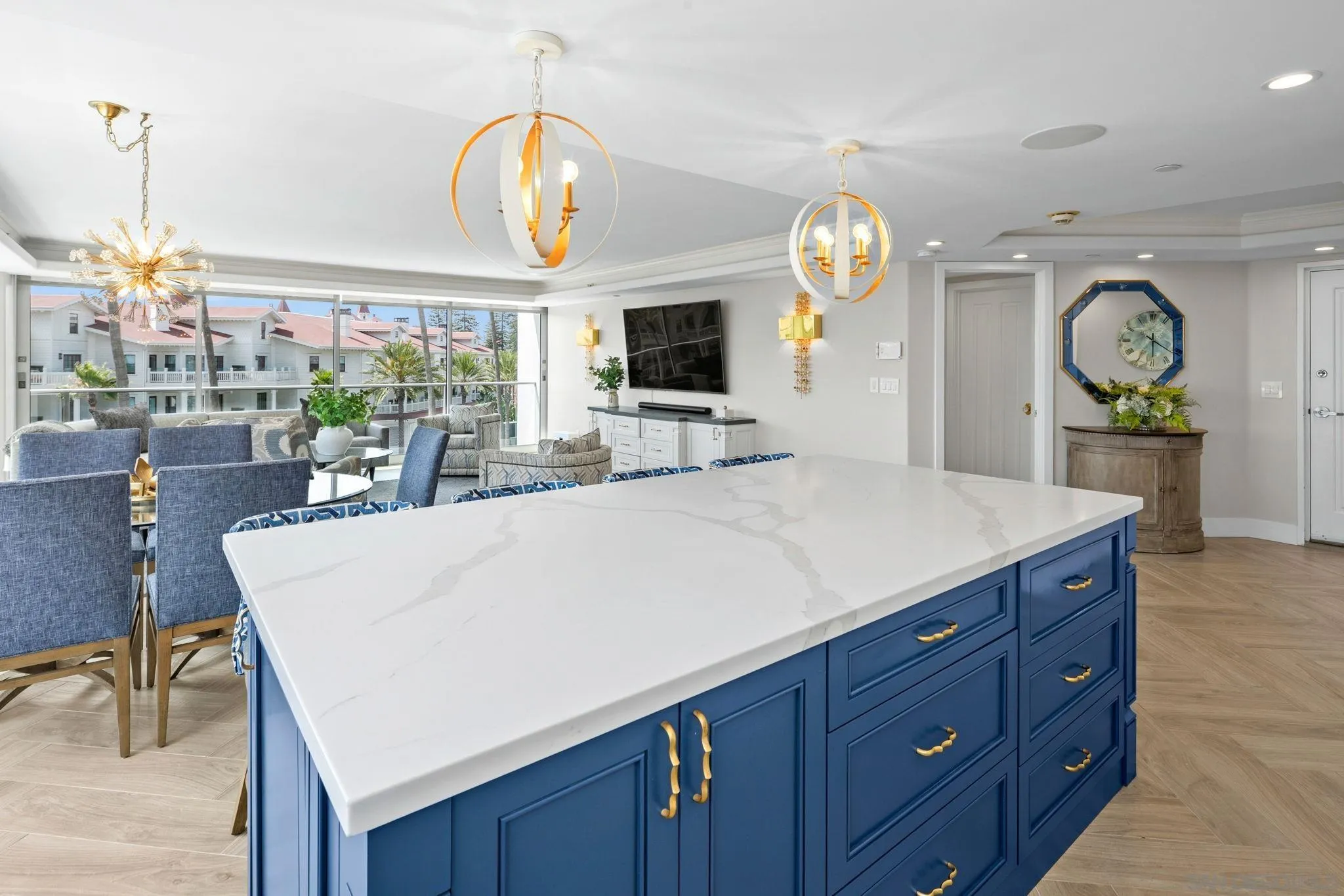 Photo #5: 260016020 Listing: Photo #5