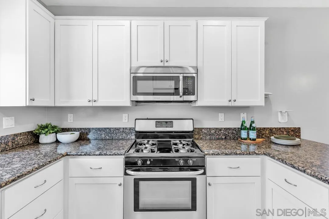https://cdn.realtyfeed.com/cdn/127/260016021/22ccec7d880ba3e241c21c5d957e5ab0.webp