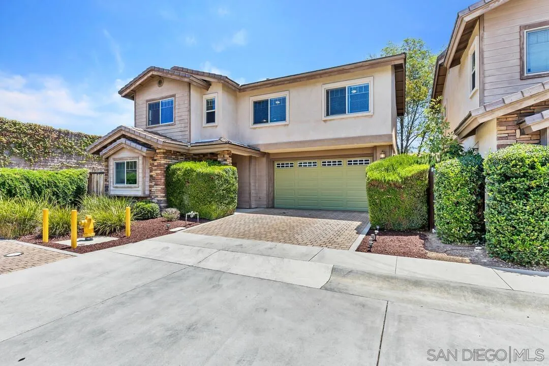 639 Mahalo Ct, El Cajon, CA 92021 - Main photo, El Cajon, CA