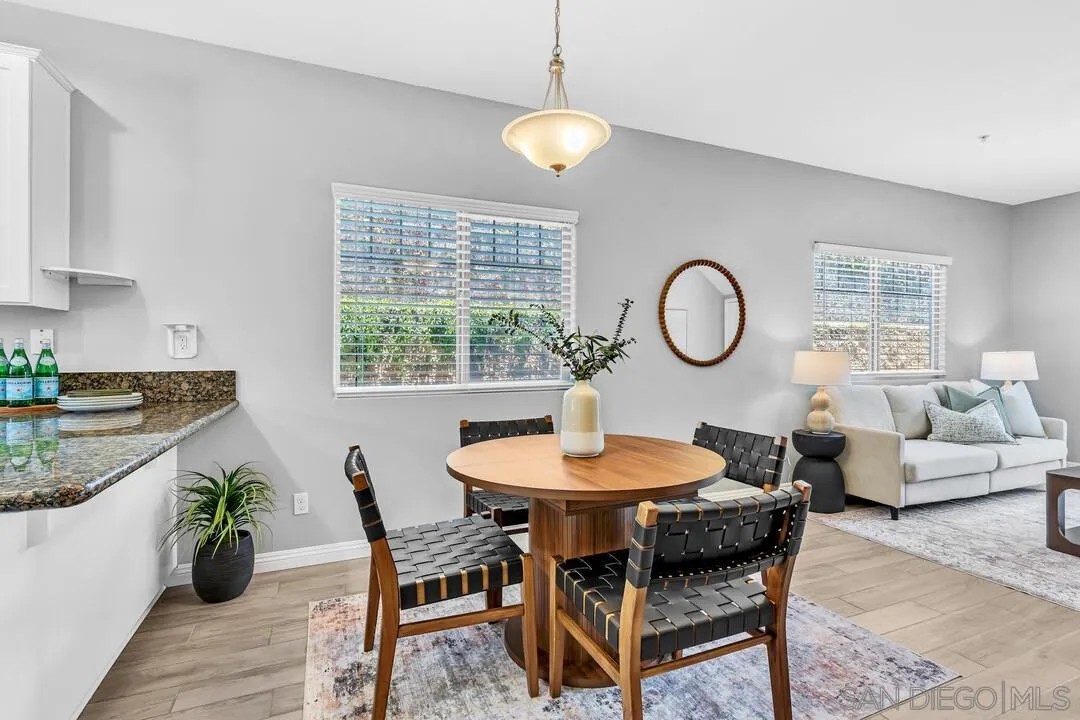 https://cdn.realtyfeed.com/cdn/127/260016021/eb94825e912f66c1fa494a5bfa8a77c0.webp