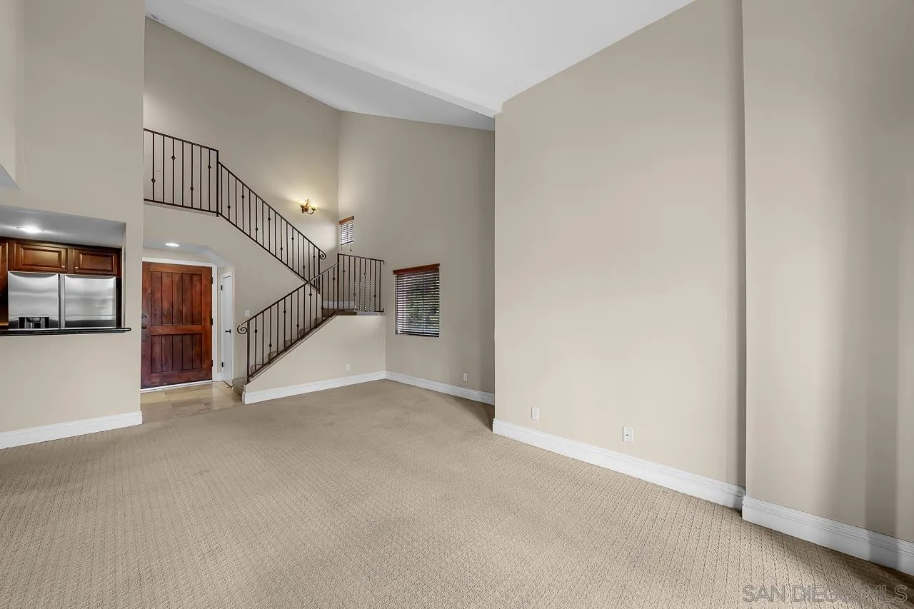 Photo #3: 260016022 Listing: Photo #3