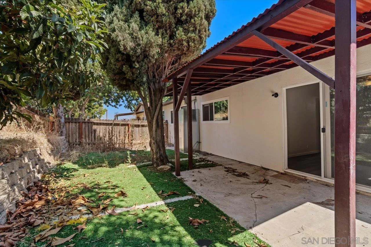 https://cdn.realtyfeed.com/cdn/127/260016023/316c5f92e9033b9f7aecbf8d8c0c3acd.webp