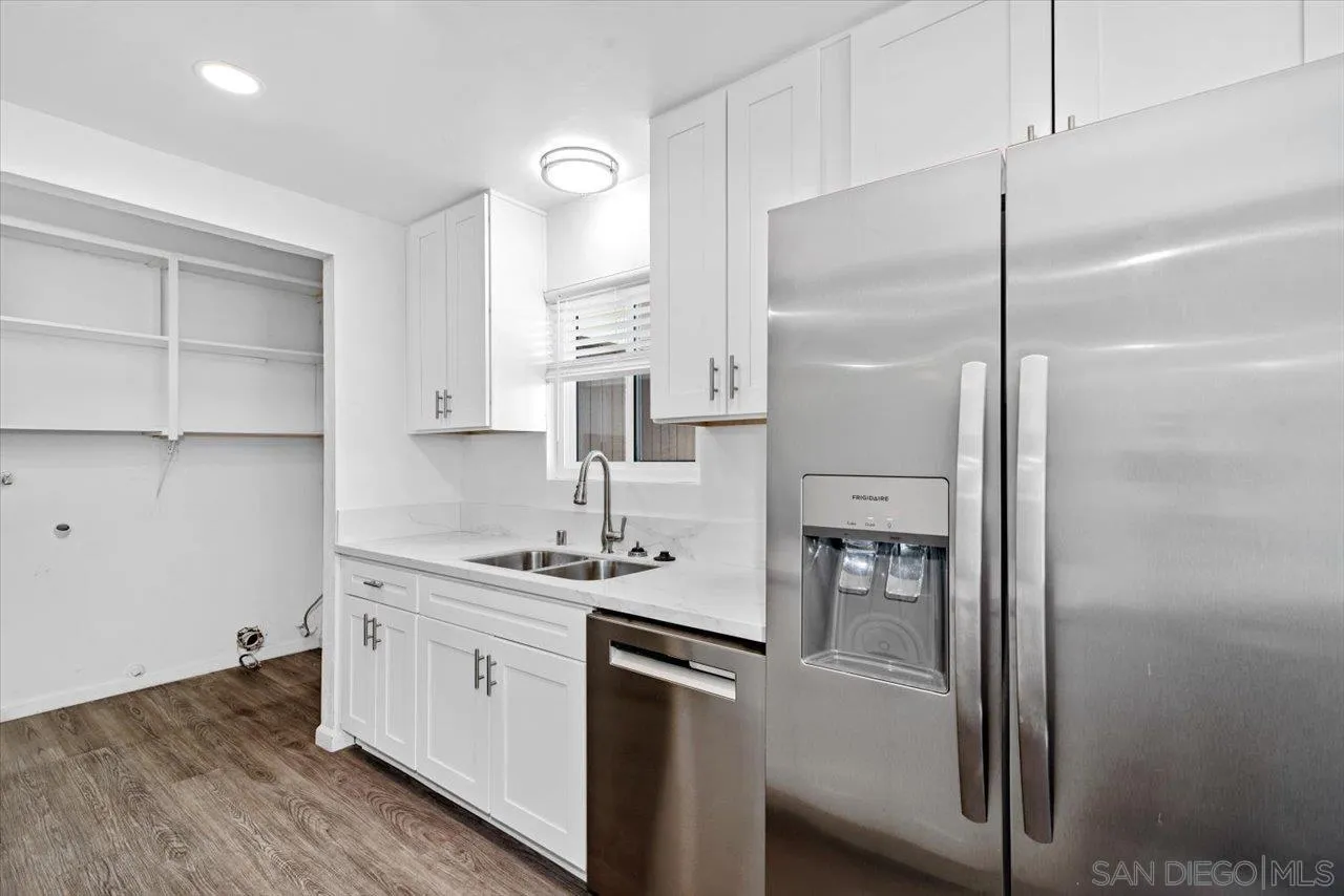 https://cdn.realtyfeed.com/cdn/127/260016023/6e9eee20168f8080f16c59f71f58f561.webp