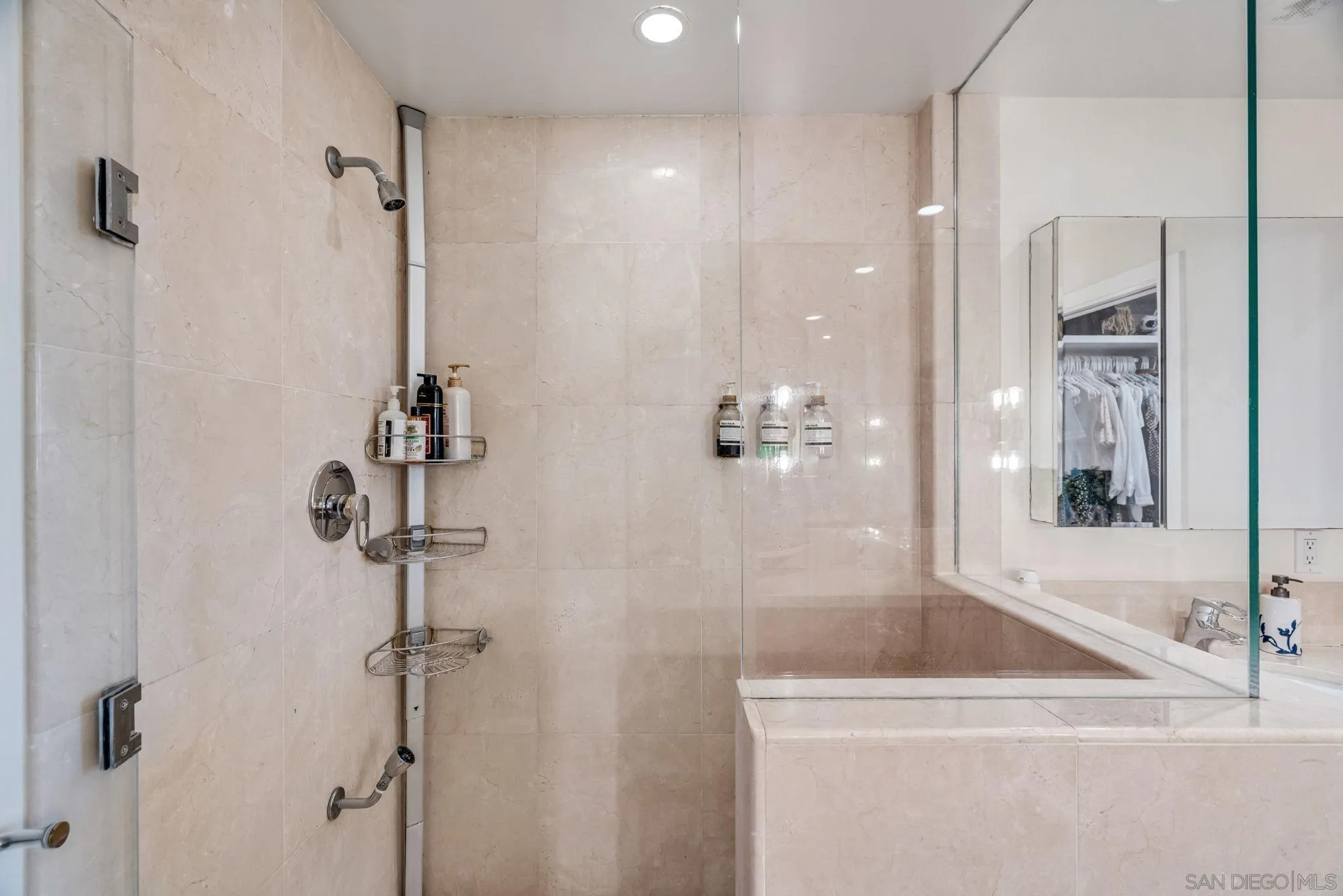Photo #27: 260016033 Listing: Photo #27