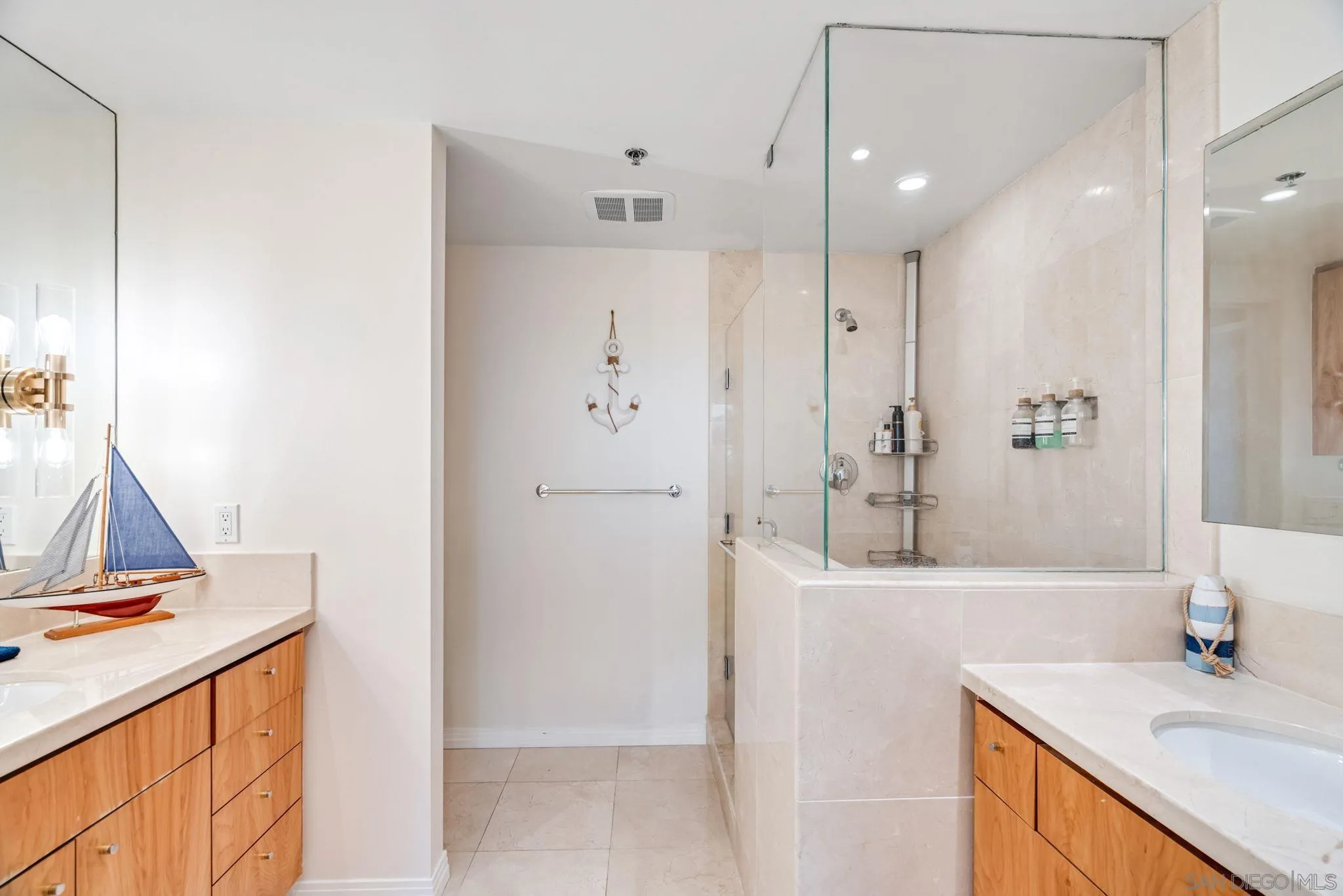 Photo #23: 260016033 Listing: Photo #23