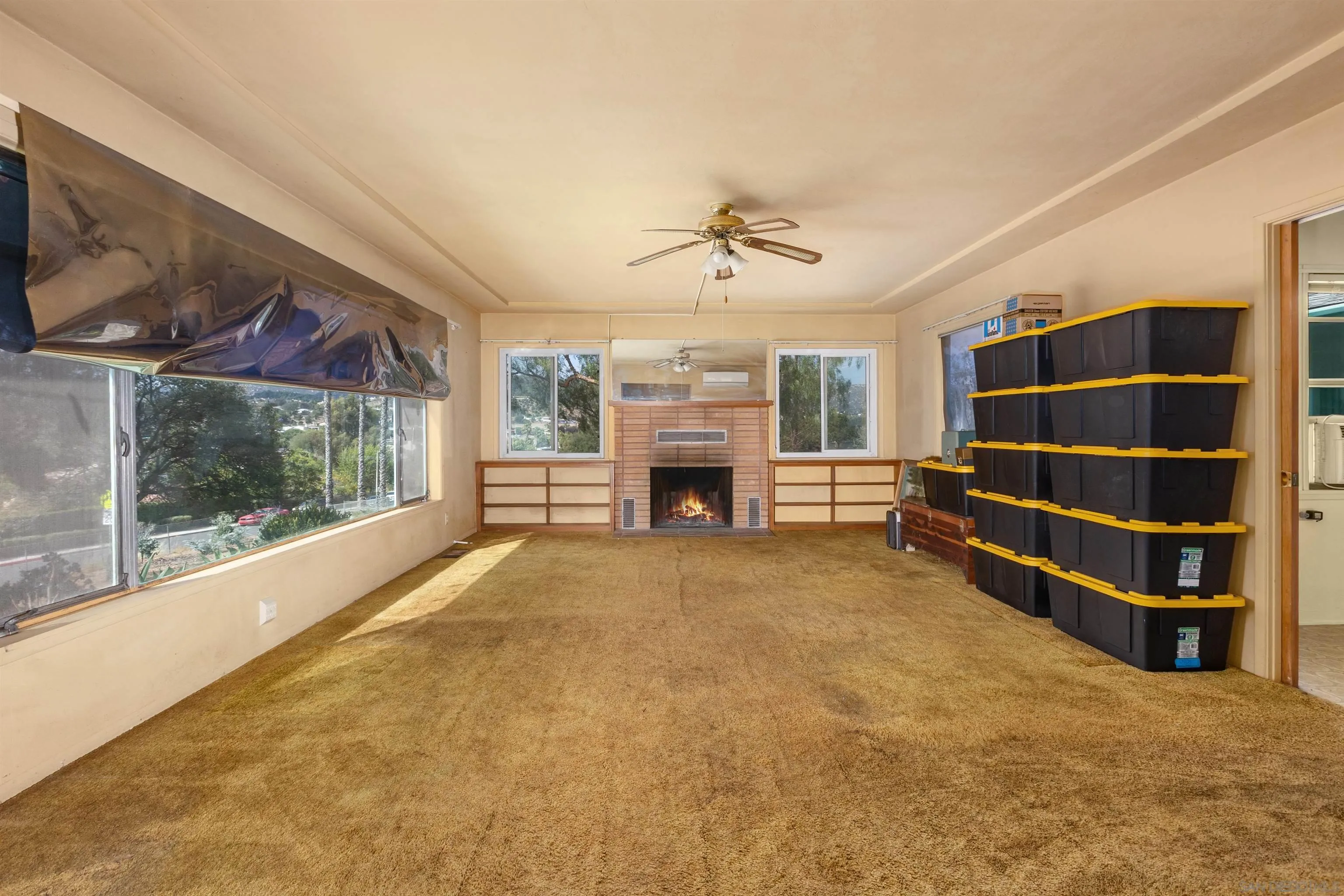 https://cdn.realtyfeed.com/cdn/127/260016034/0c9243fe9015fee573d4c35939188f84.webp