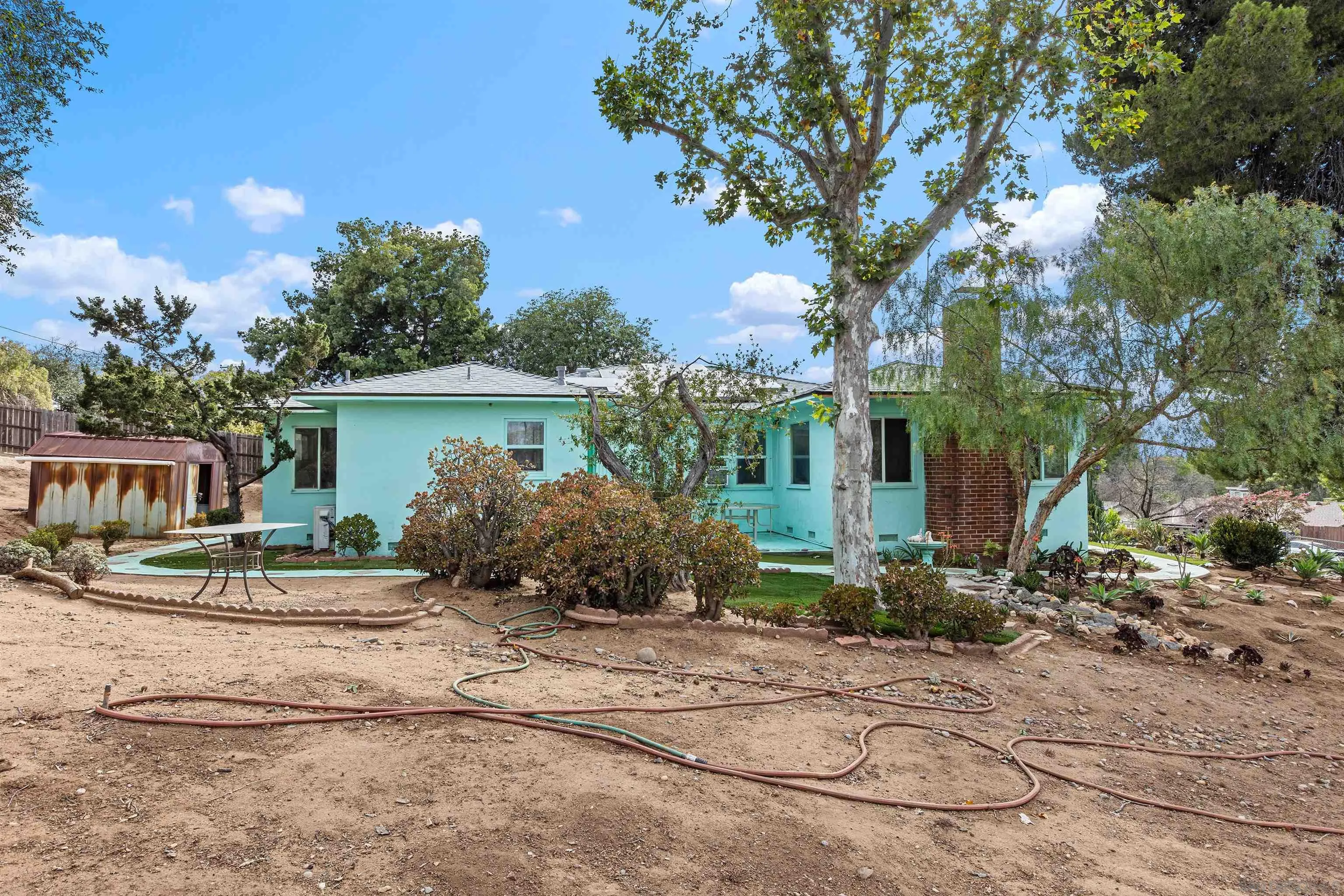 https://cdn.realtyfeed.com/cdn/127/260016034/744fa826543c726373453526d5bf04ef.webp