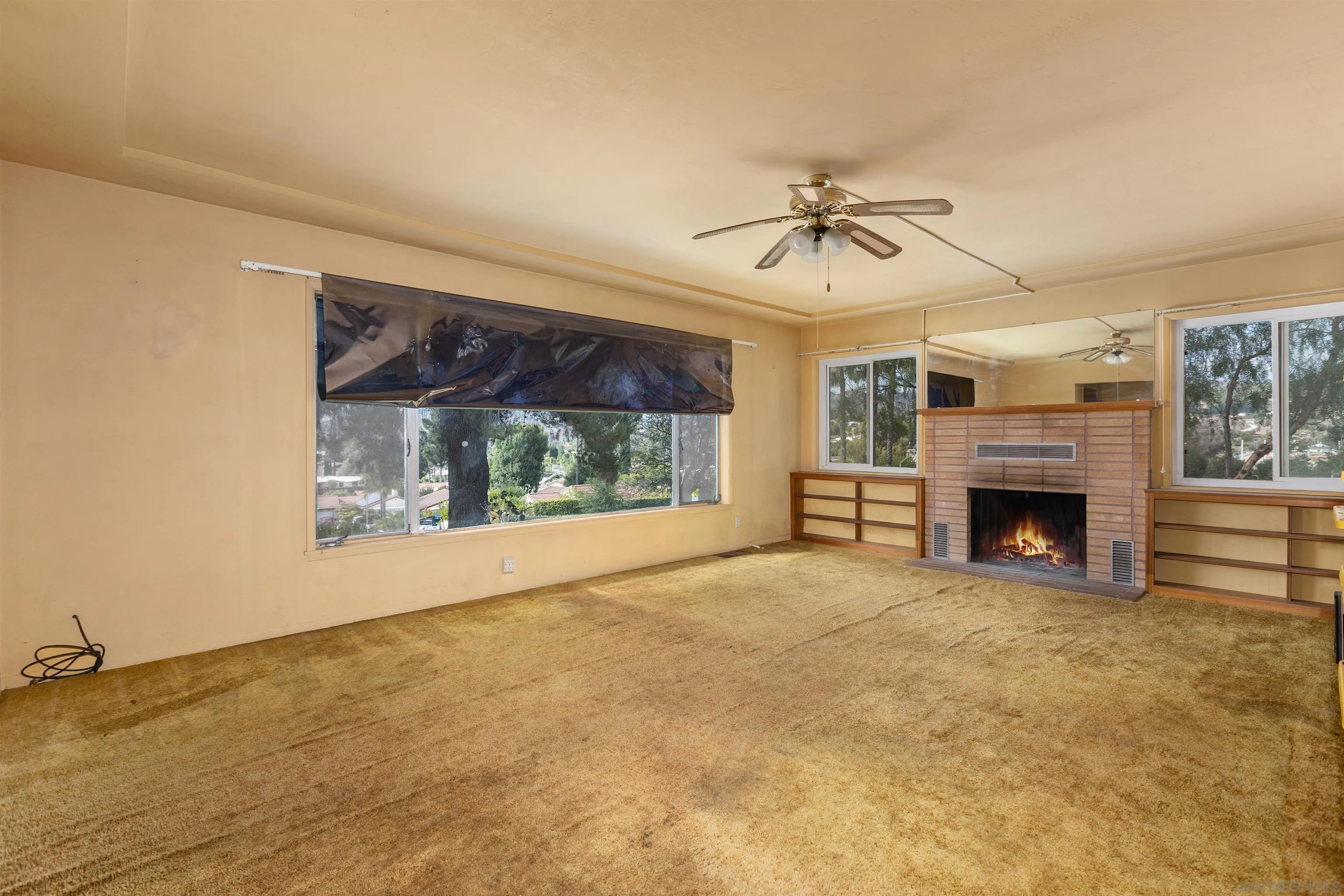 https://cdn.realtyfeed.com/cdn/127/260016034/f1759f244d2e3faf772bfb428d26a52d.webp