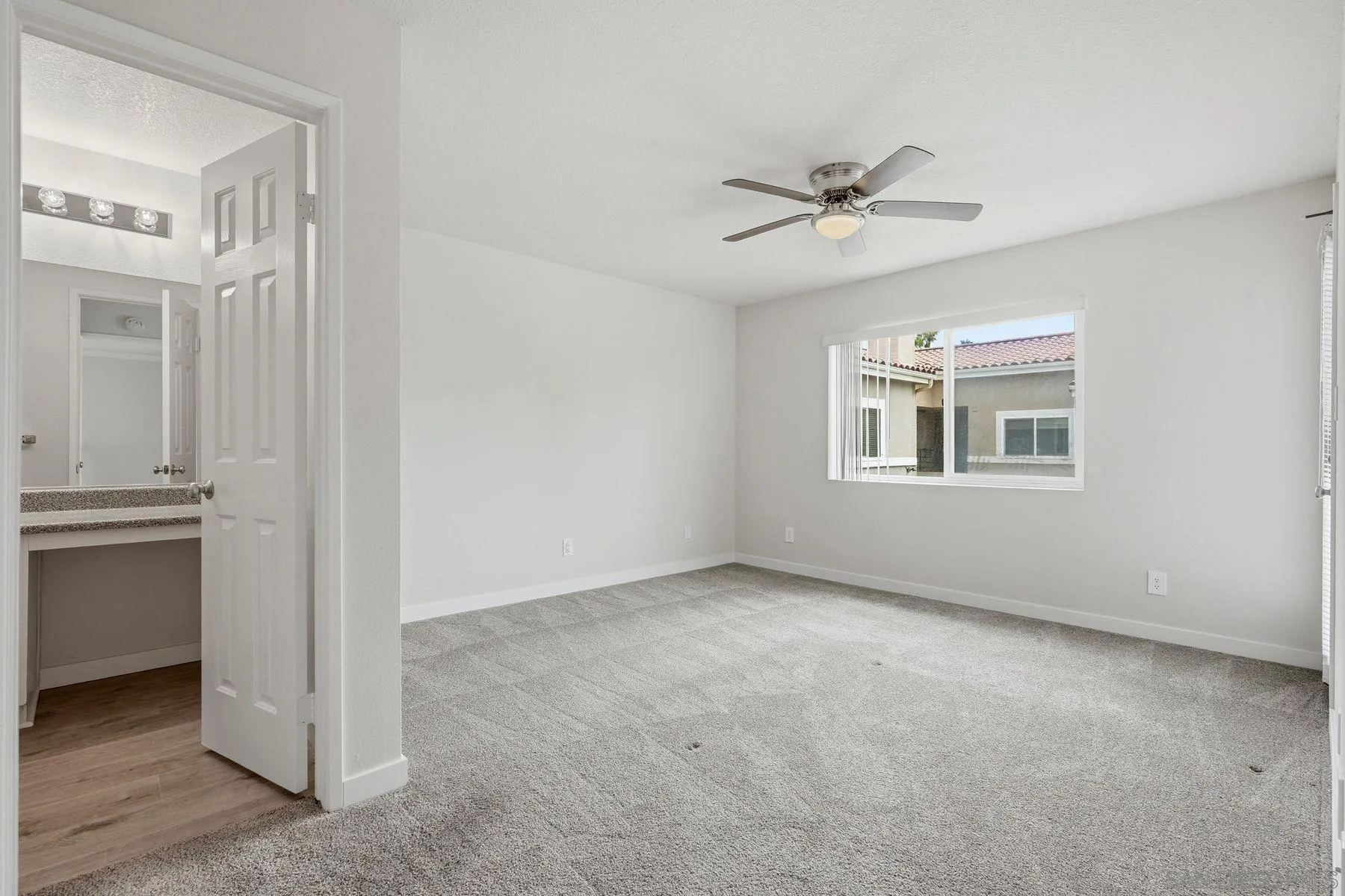 Photo #15: 260016039 Listing: Photo #15