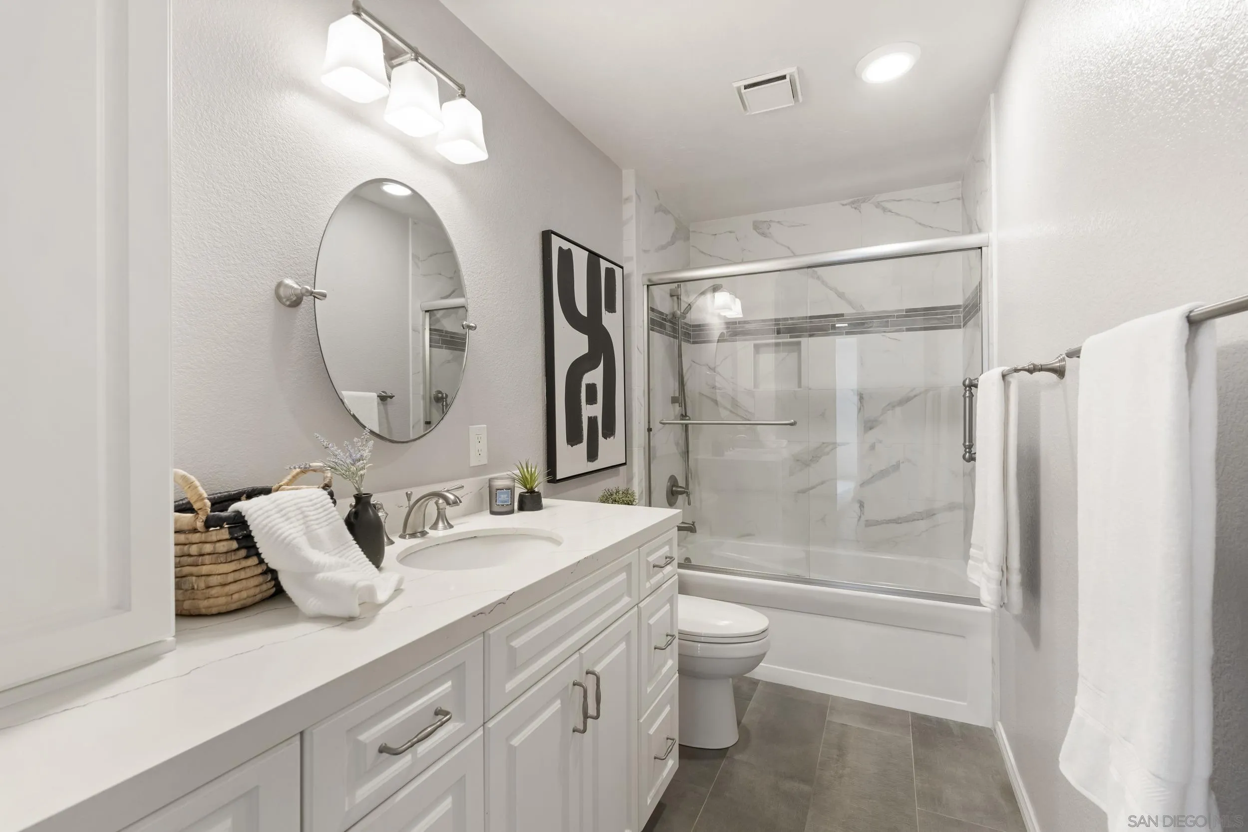 Photo #17: 260016043 Listing: Photo #17