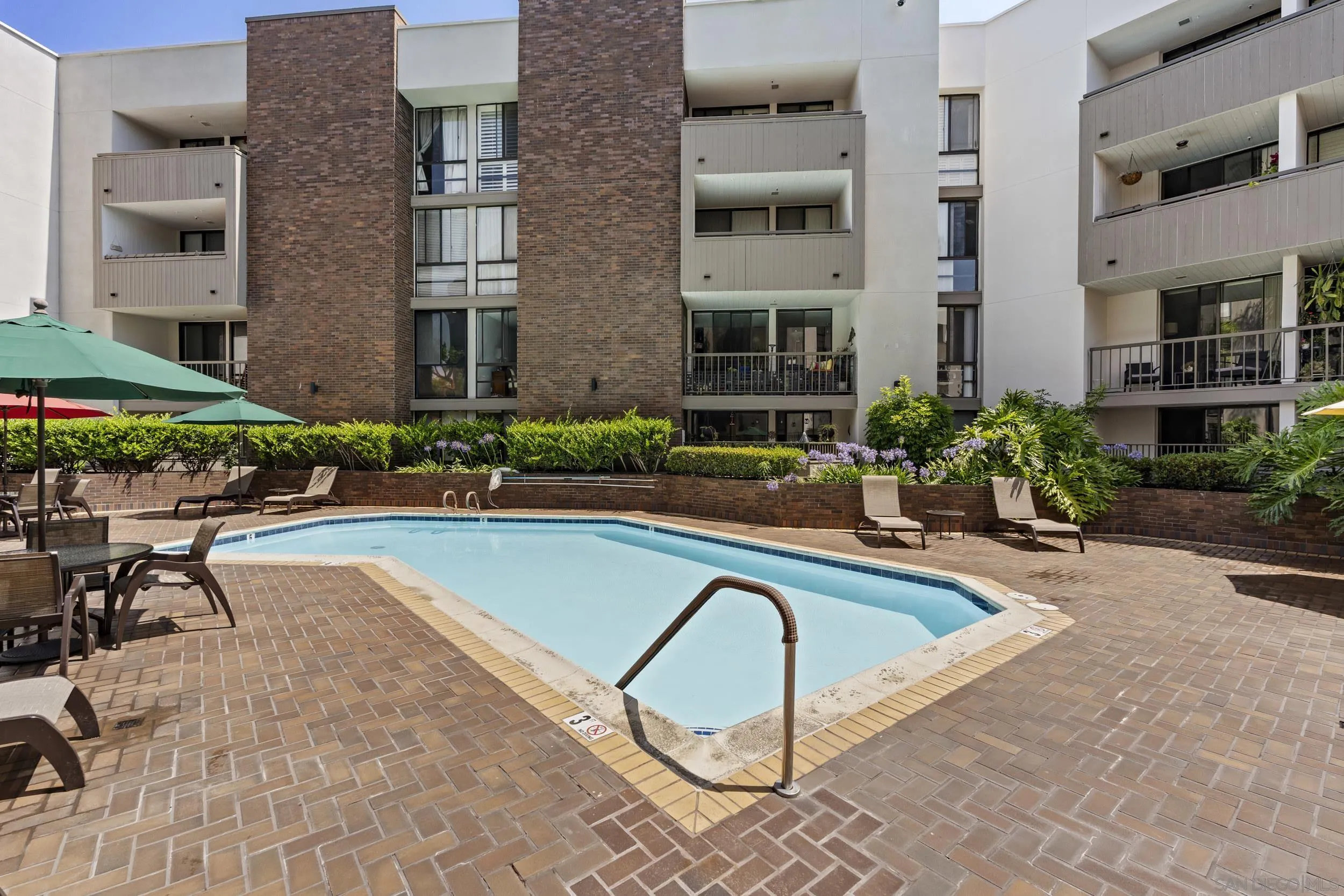 Photo #29: 260016043 Listing: Photo #29
