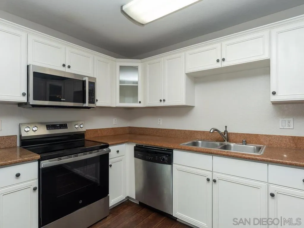 Photo #10: 260016063 Listing: Photo #10