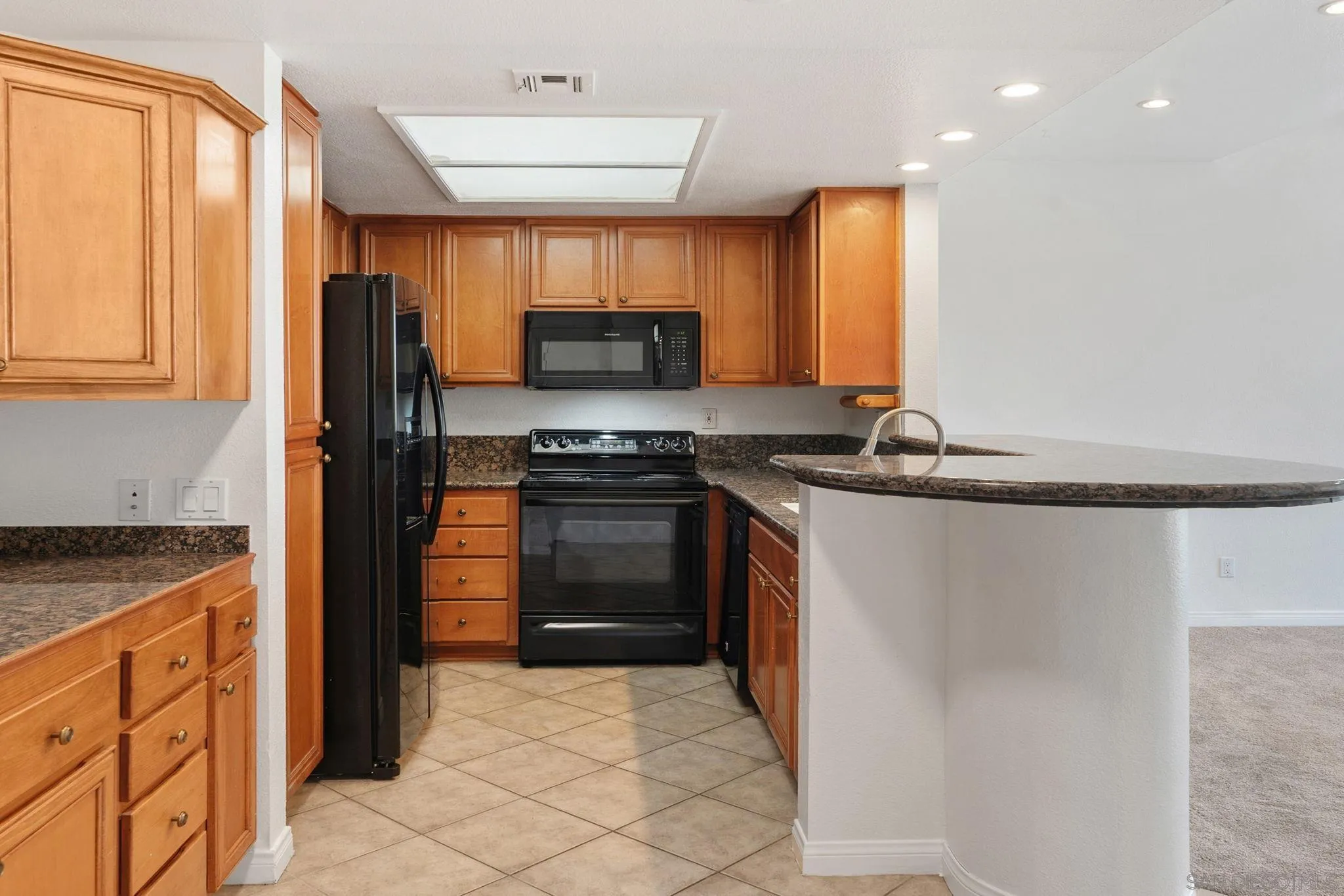 Photo #6: 260016067 Listing: Photo #6