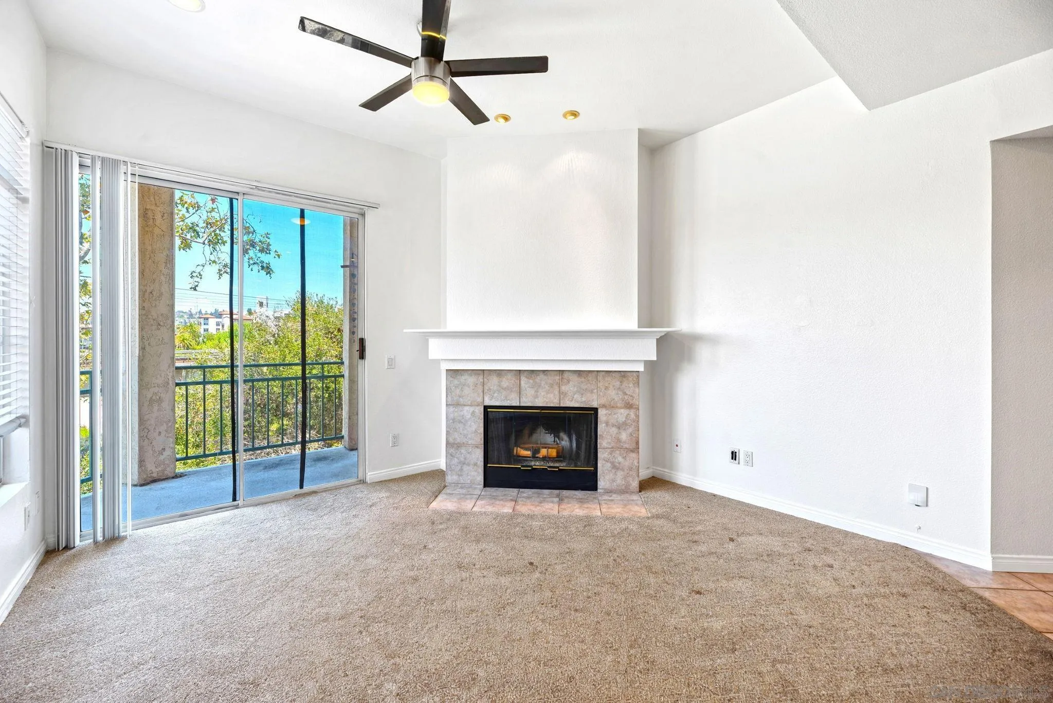 Photo #2: 260016067 Listing: Photo #2