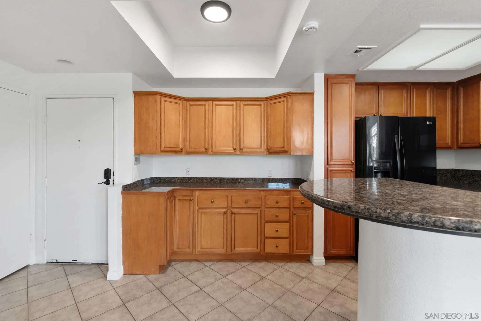 Photo #8: 260016067 Listing: Photo #8