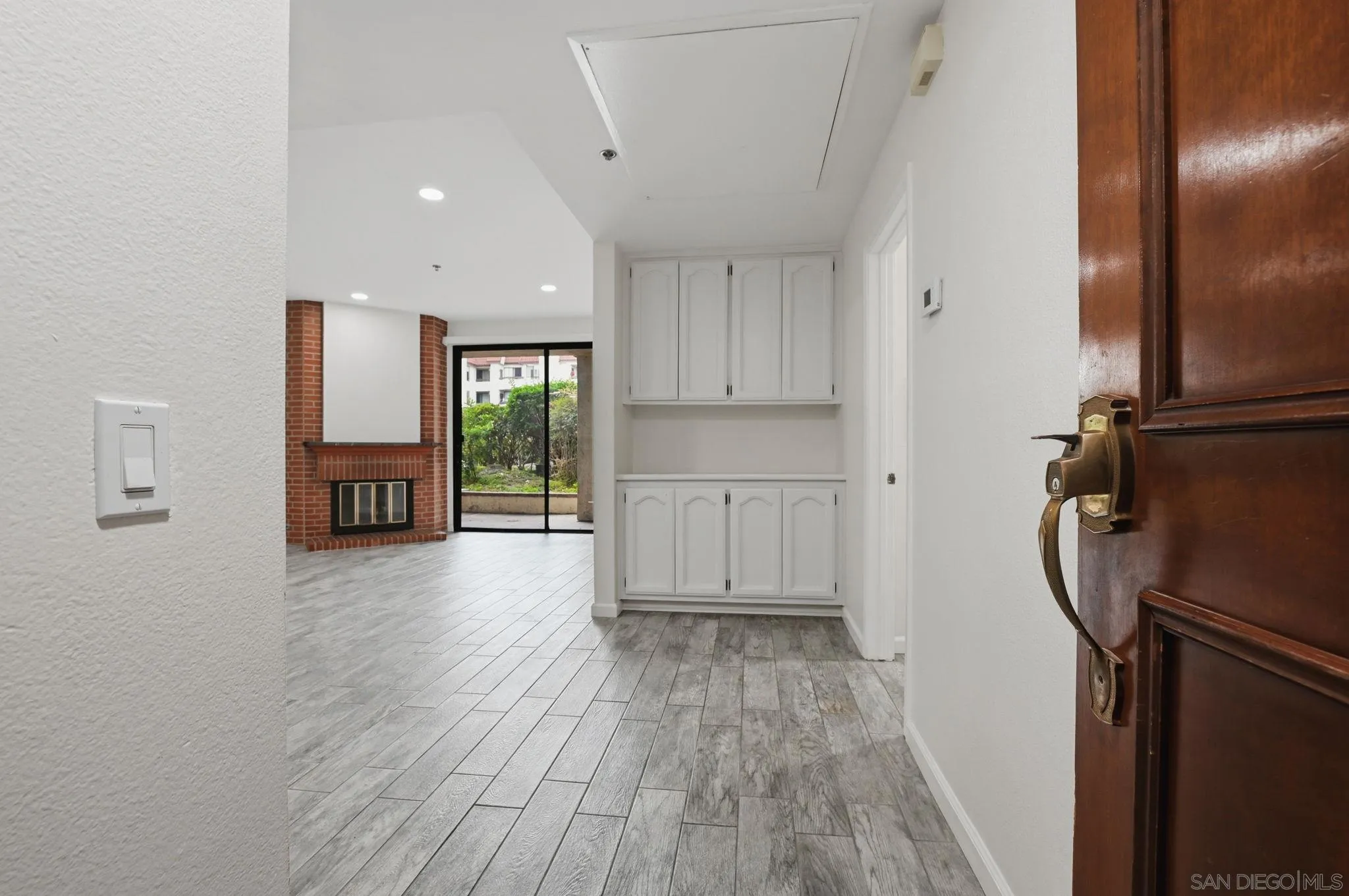Photo #5: 260016069 Listing: Photo #5