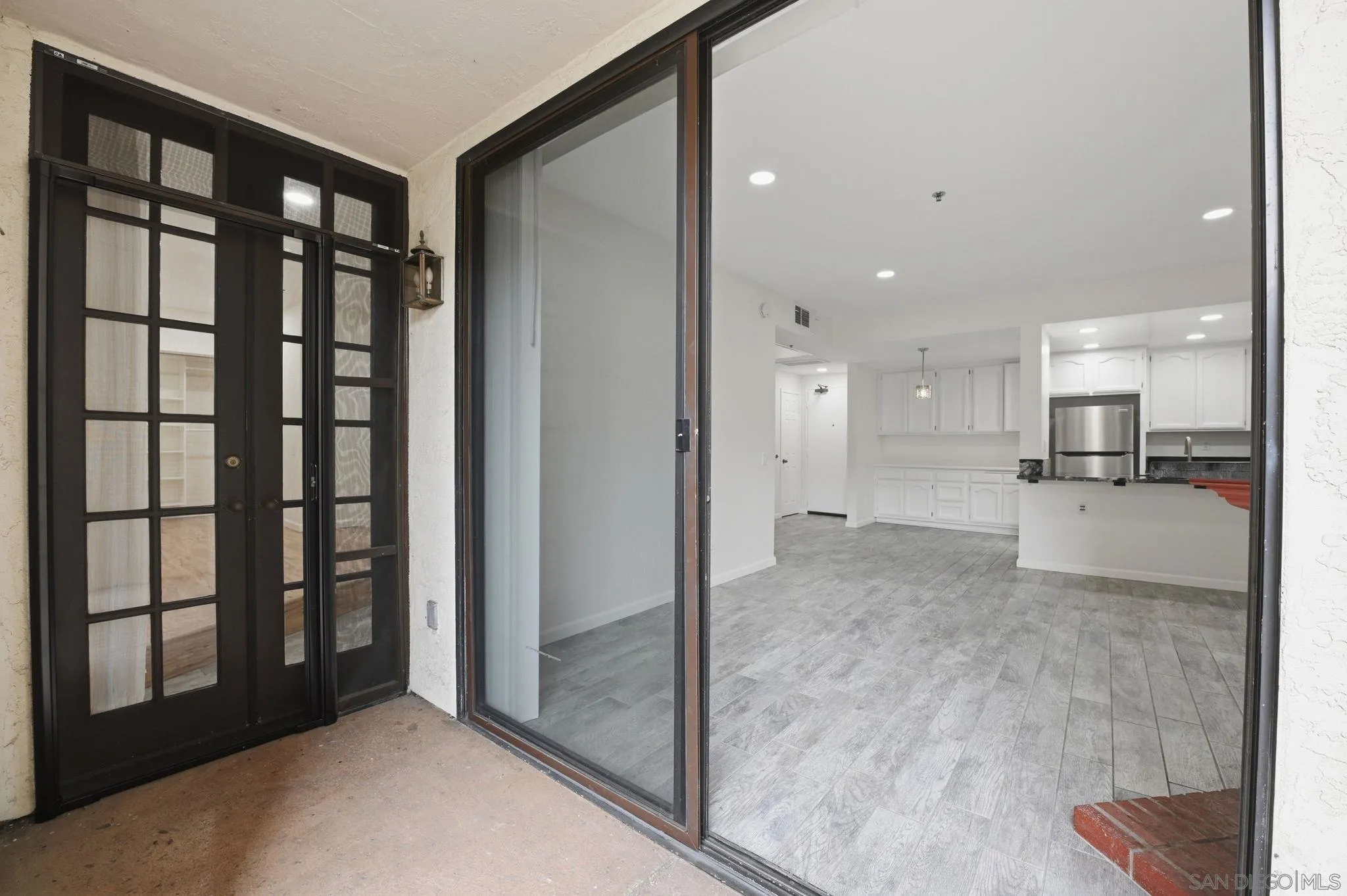 Photo #8: 260016069 Listing: Photo #8