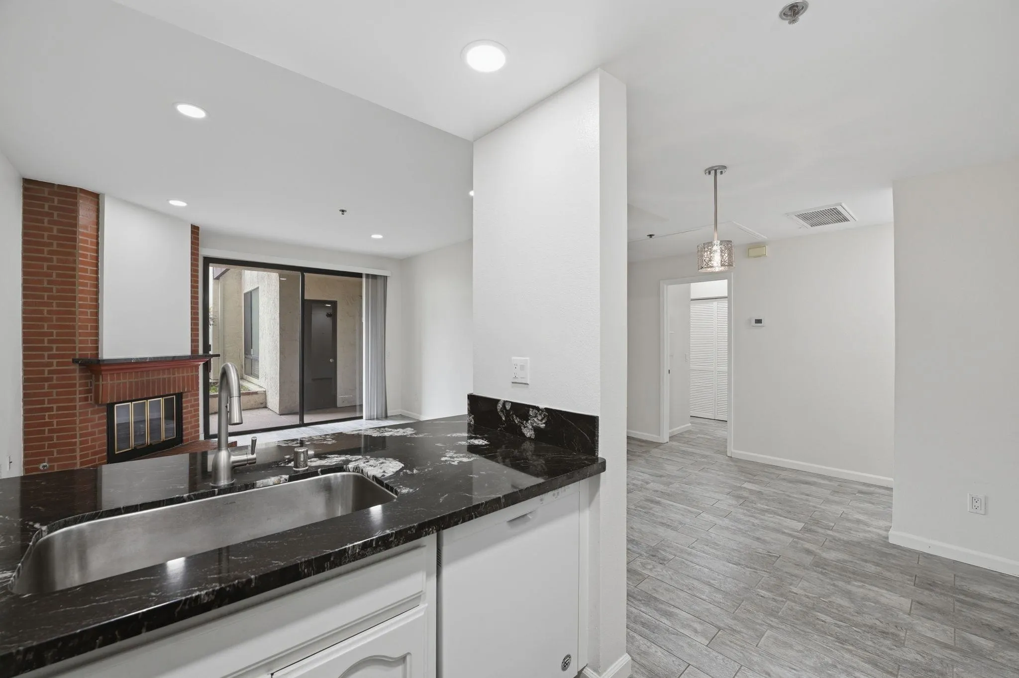 Photo #16: 260016069 Listing: Photo #16
