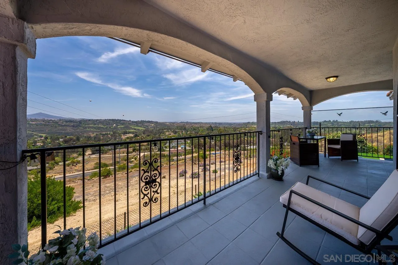 https://cdn.realtyfeed.com/cdn/127/260016070/1155ecef57d117485619fc8127dfe77c.webp